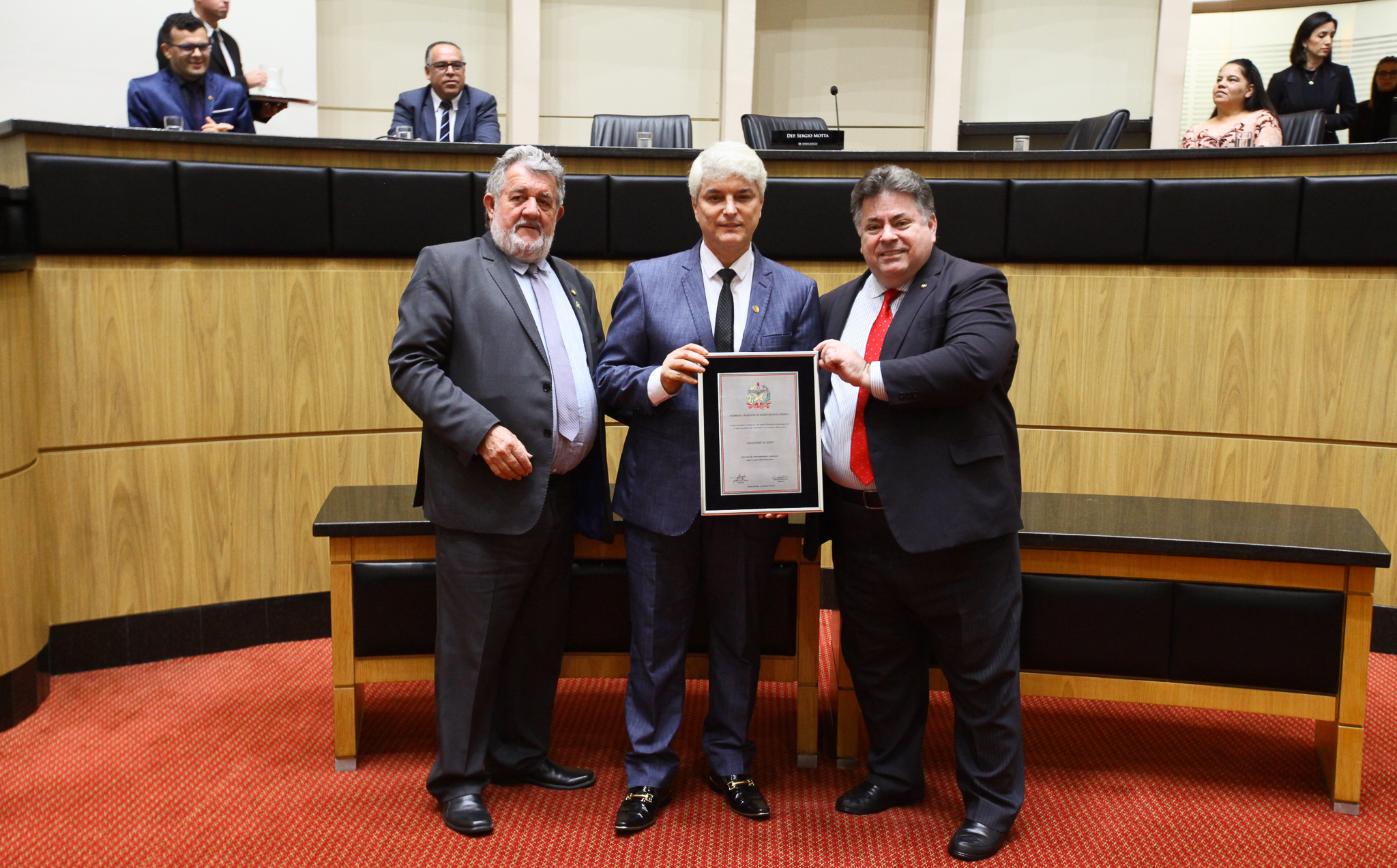 Sessão Especial em homenagem aos 27 anos da Igreja Visão Missionária