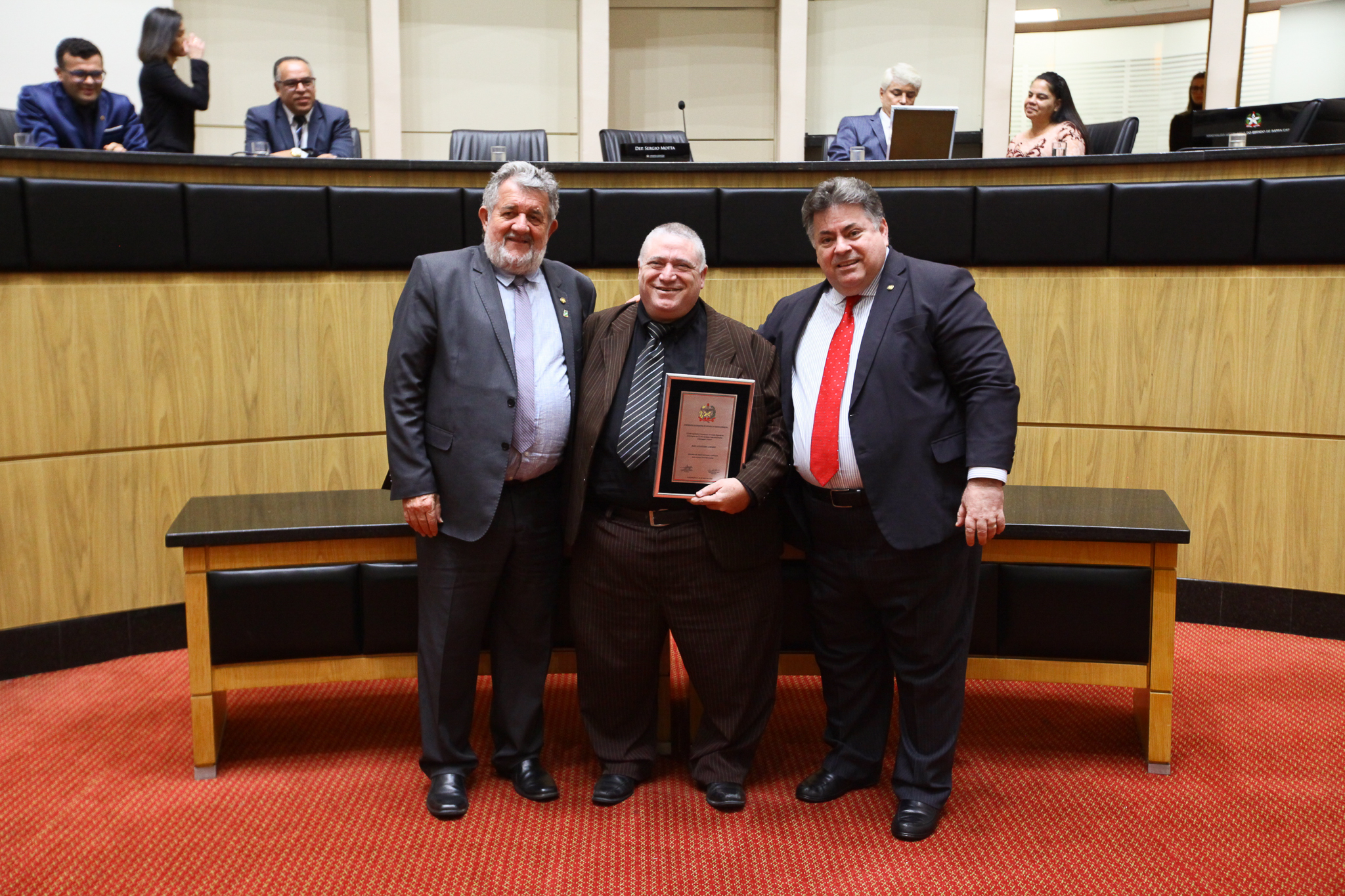 Sessão Especial em homenagem aos 27 anos da Igreja Visão Missionária