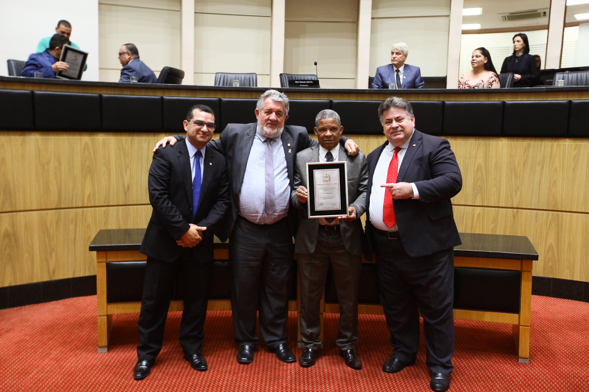 Sessão Especial em homenagem aos 27 anos da Igreja Visão Missionária