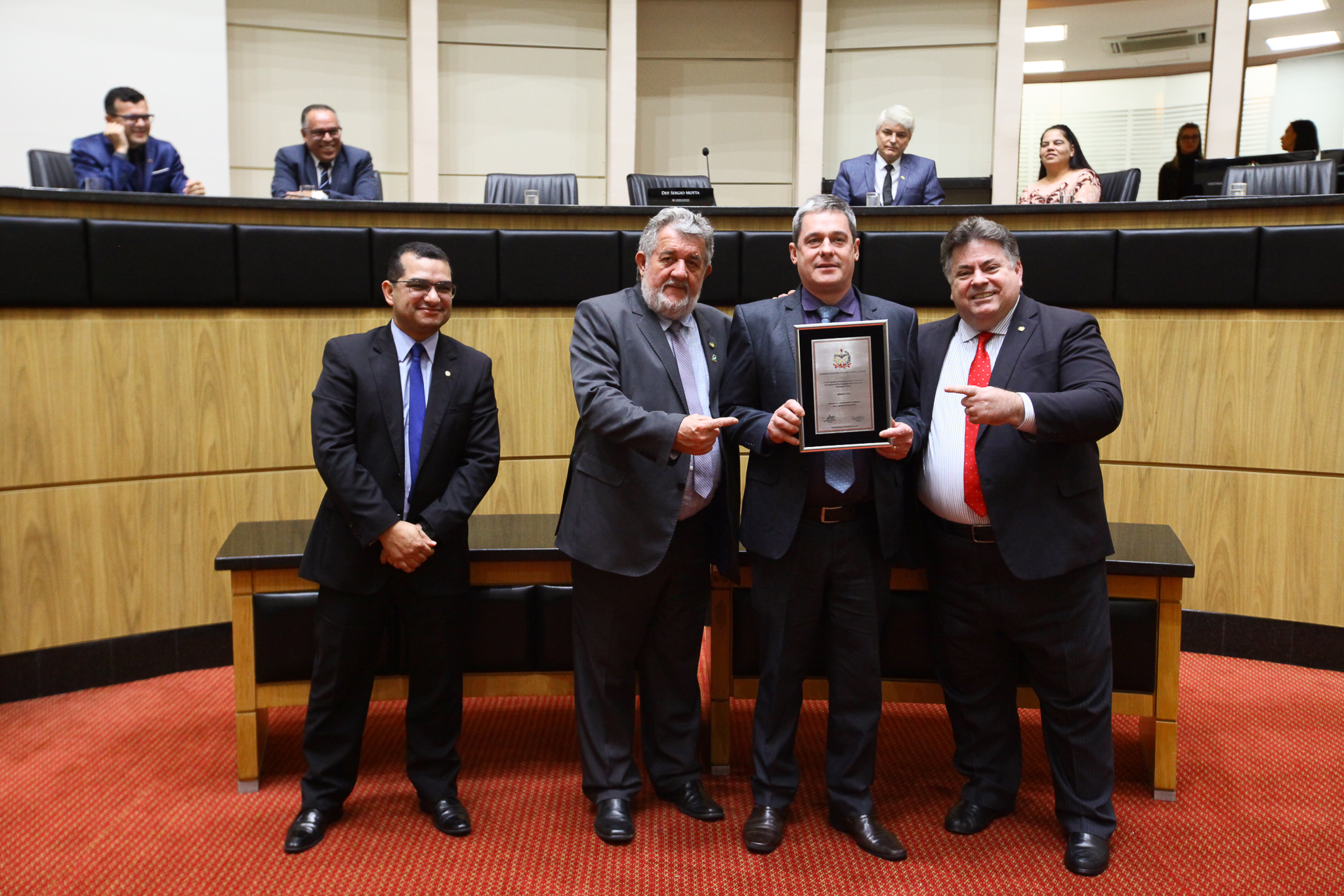 Sessão Especial em homenagem aos 27 anos da Igreja Visão Missionária