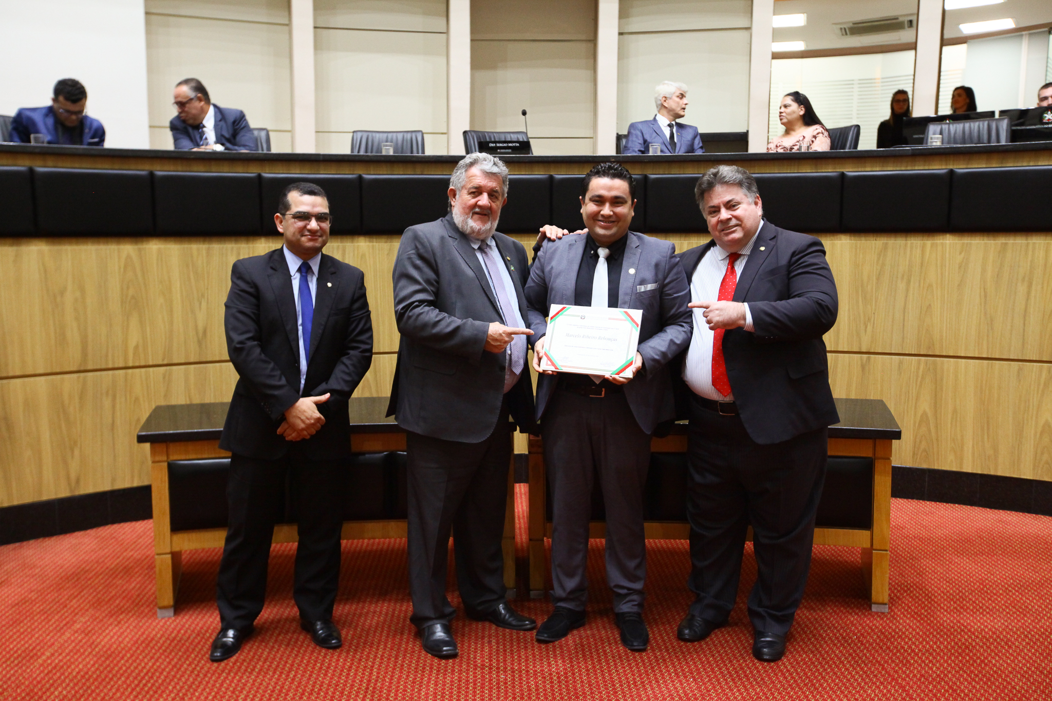 Sessão Especial em homenagem aos 27 anos da Igreja Visão Missionária