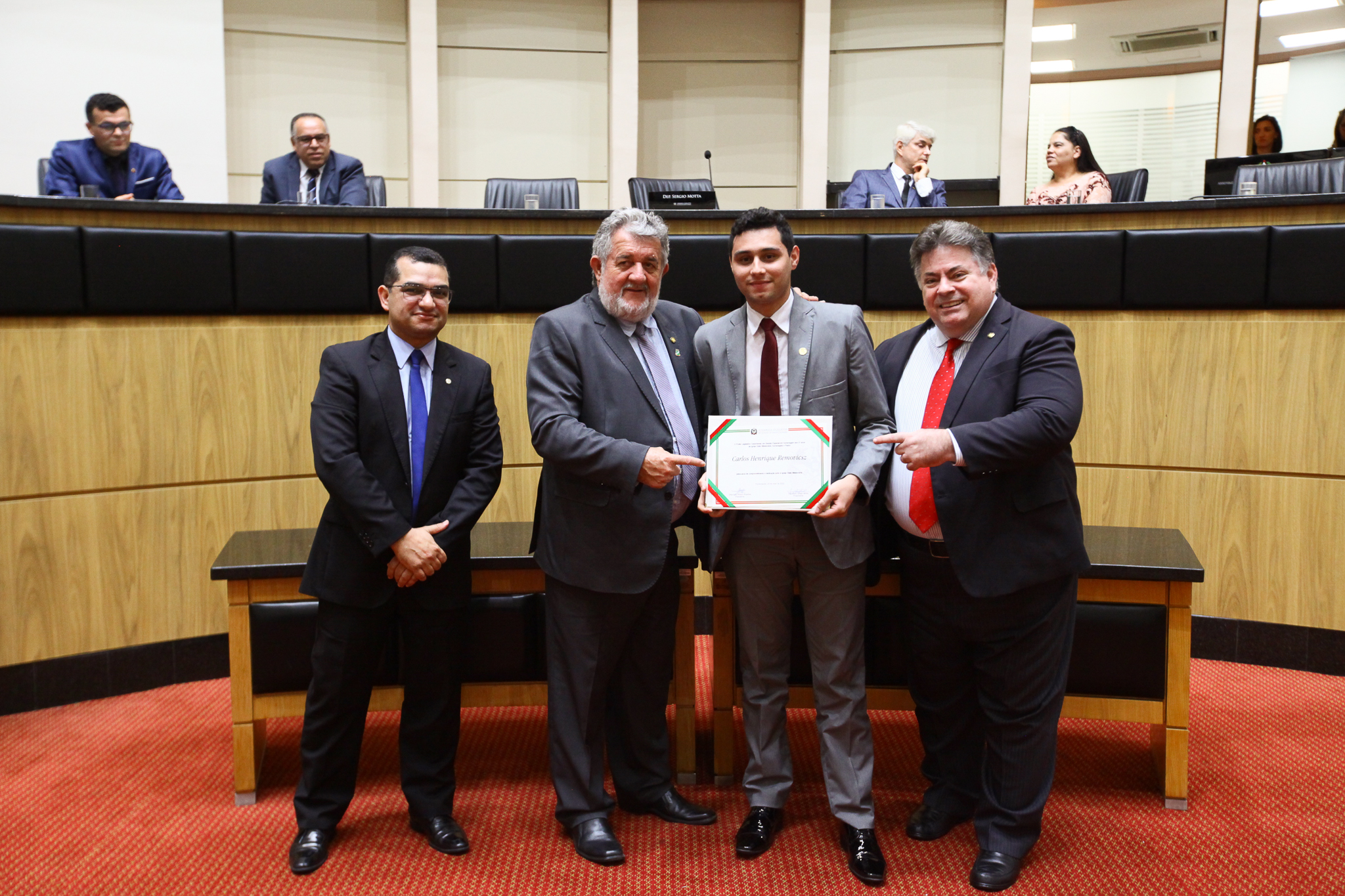 Sessão Especial em homenagem aos 27 anos da Igreja Visão Missionária