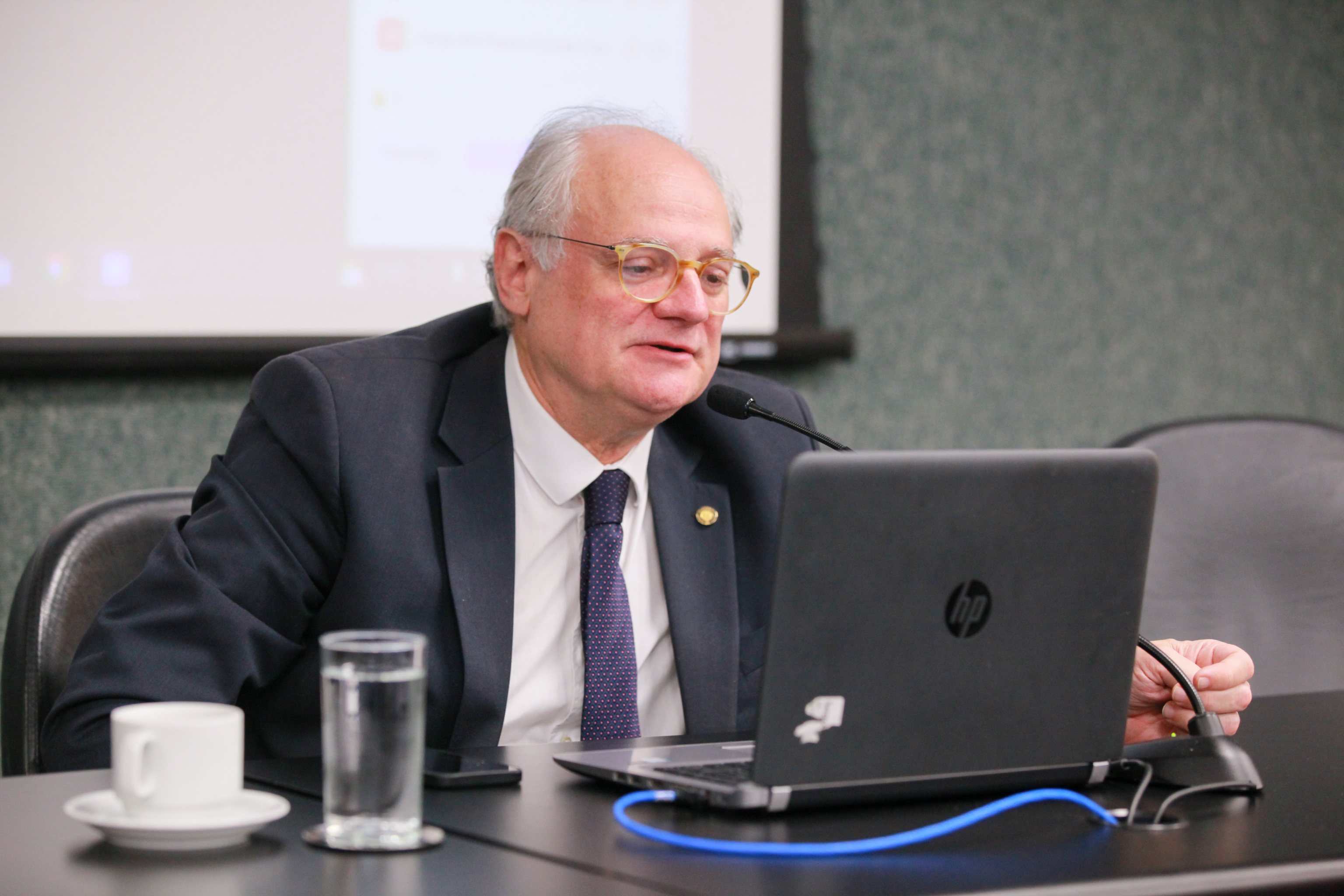 - Deputado Vicente Caropreso (PSDB)