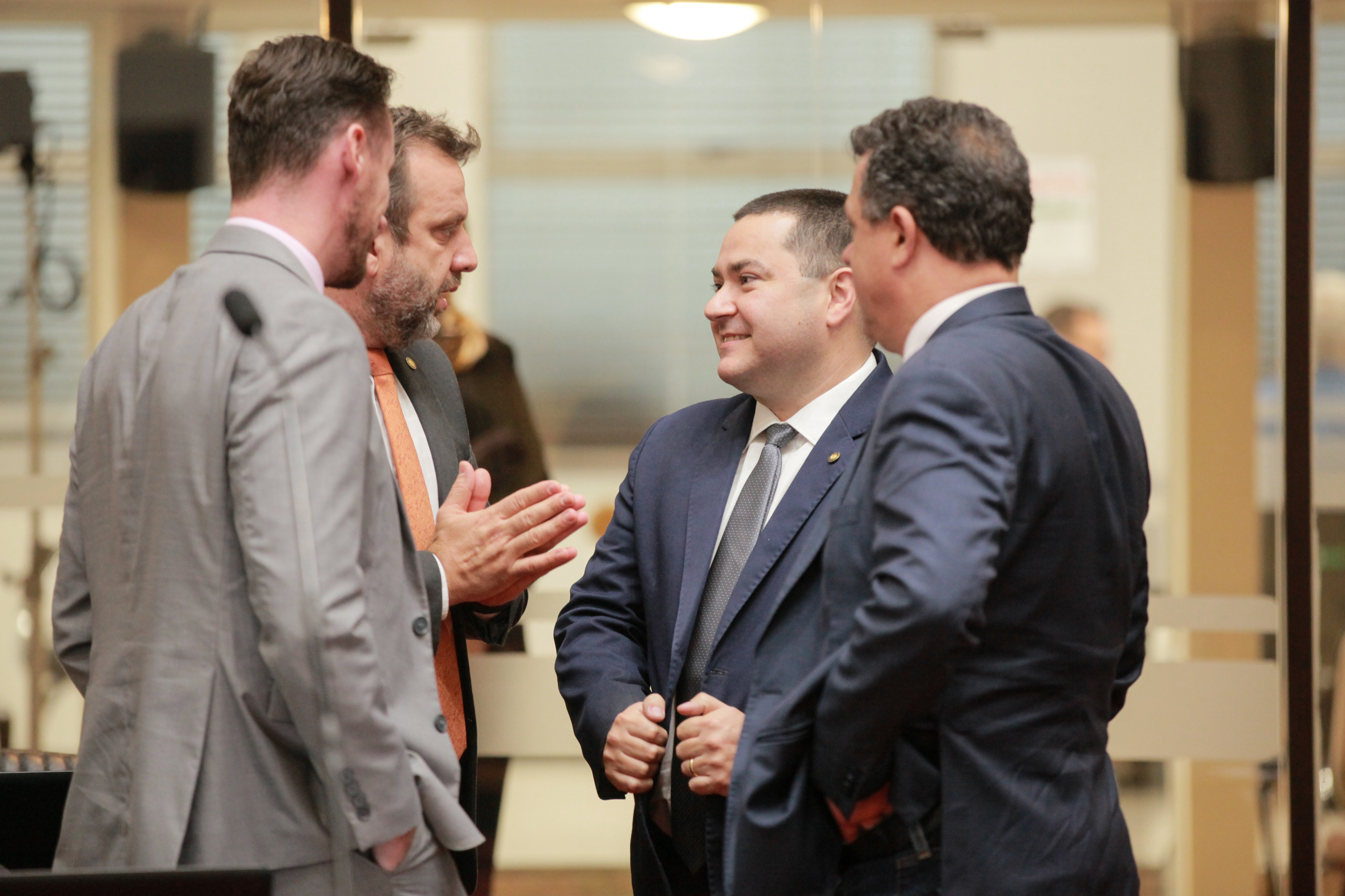 - Sessão Ordinária