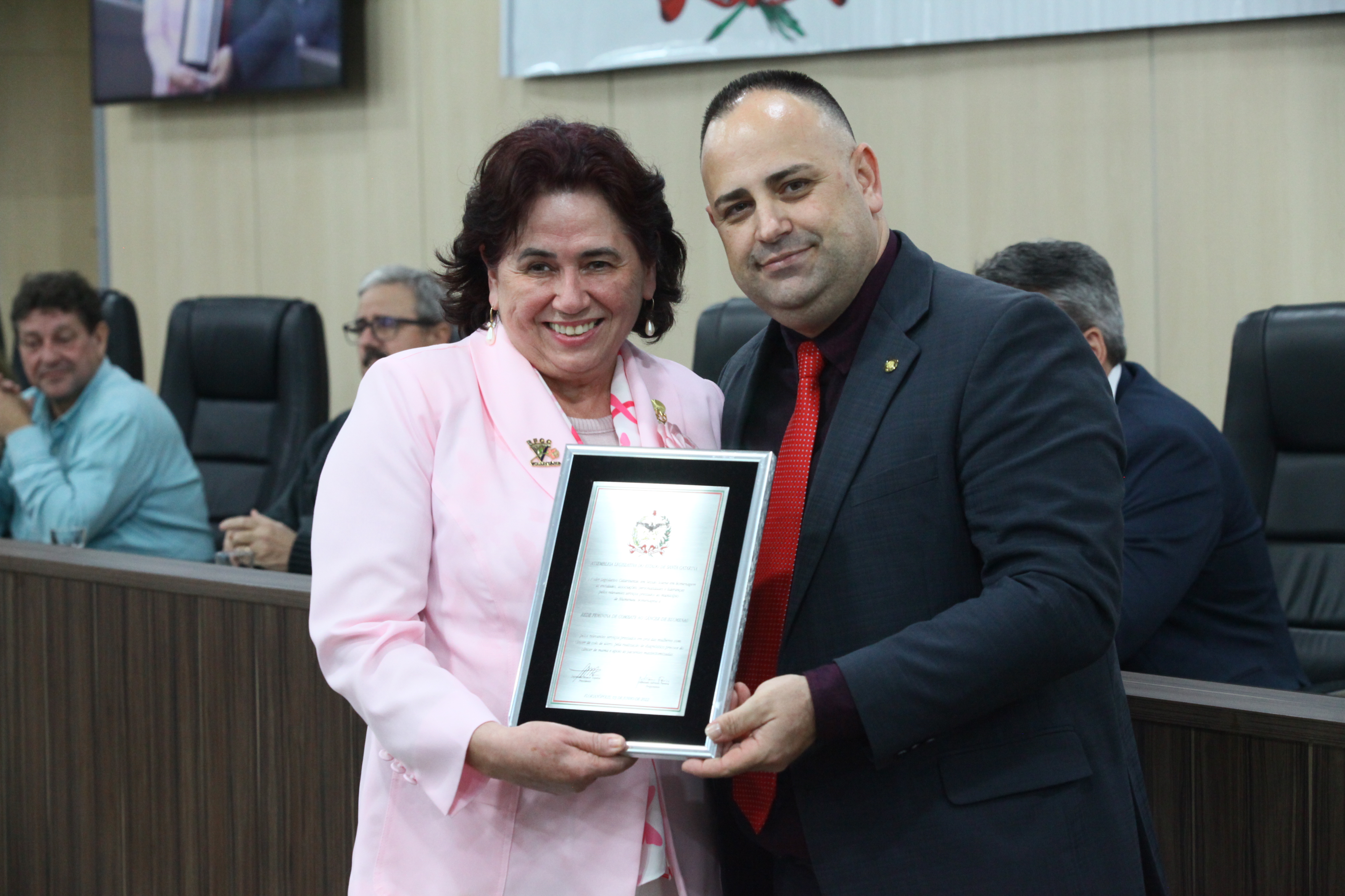 Sessão Solene em homenagem as entidades, associações, personalidades e lideranças de Blumenau