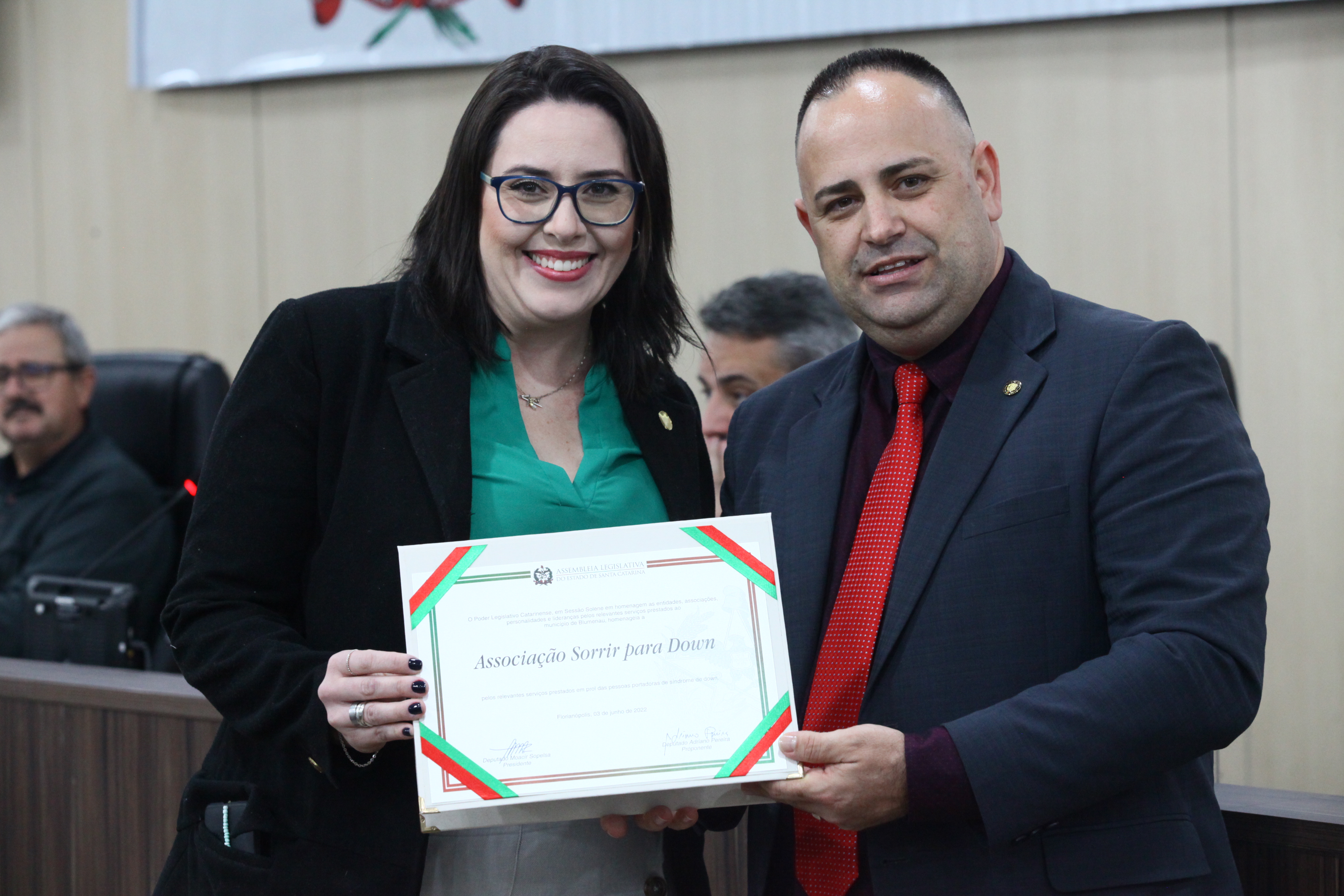 Sessão Solene em homenagem as entidades, associações, personalidades e lideranças de Blumenau
