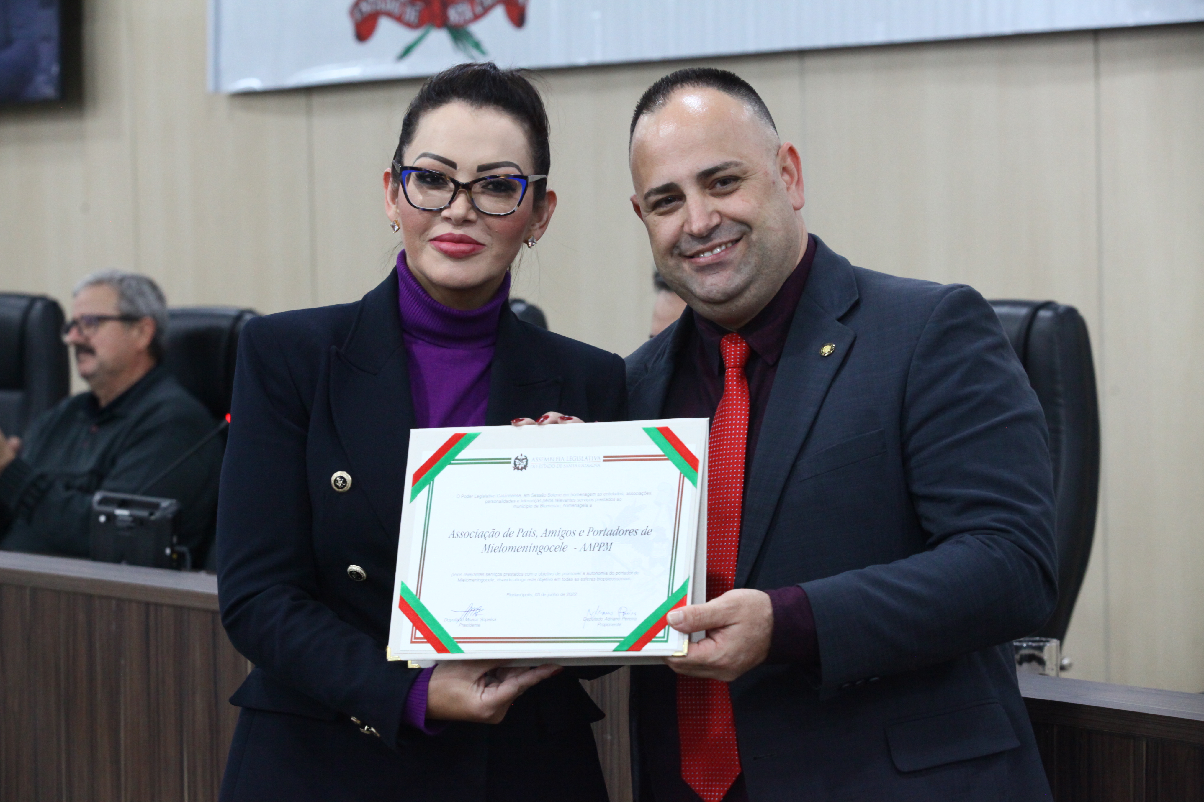 Sessão Solene em homenagem as entidades, associações, personalidades e lideranças de Blumenau