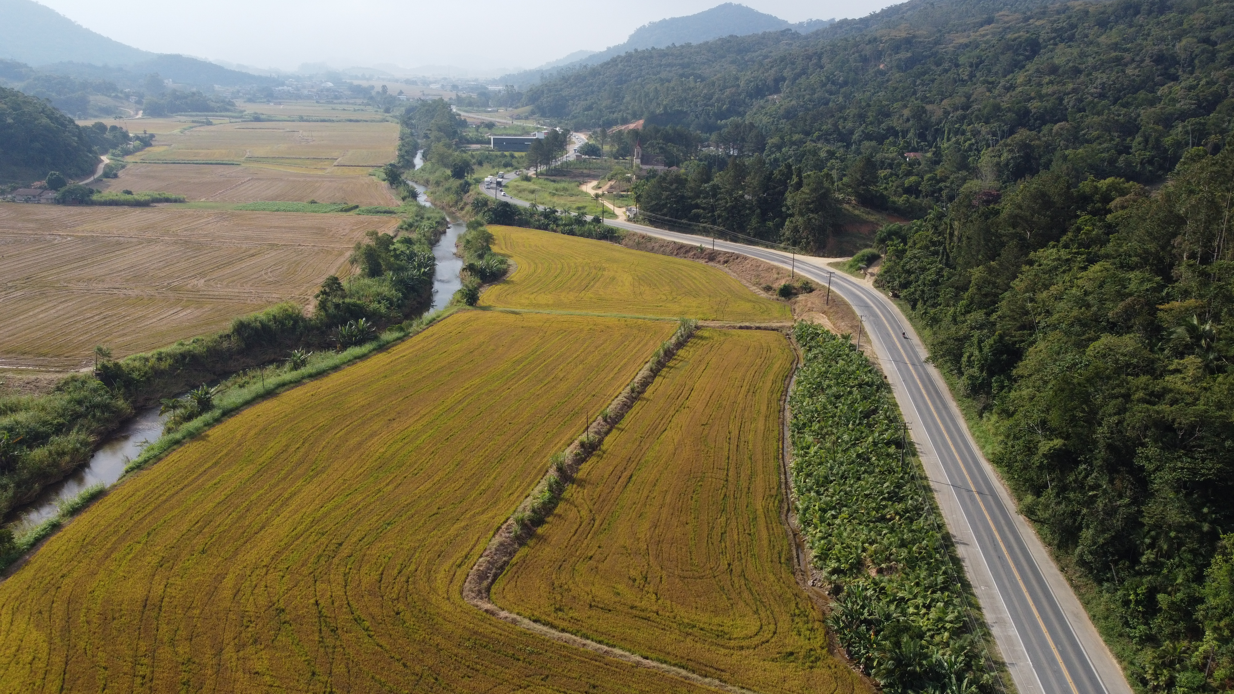 Na Estrada com Deputado Vicente Caropreso - Duplicação da SC-108, entre Massaranduba e Guaramirim