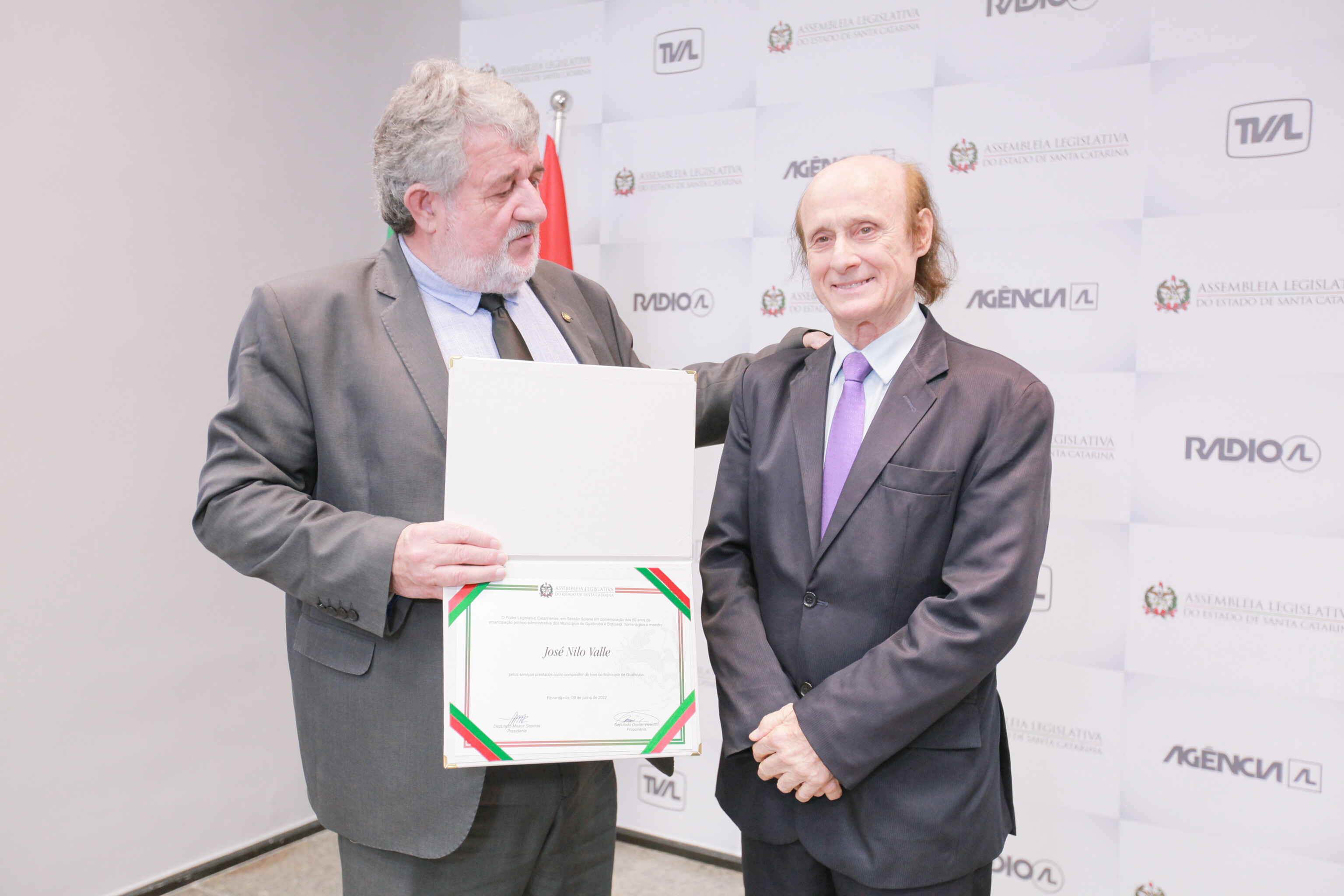 Deputado Osmar Vicentini e maestro José Nilo Valle