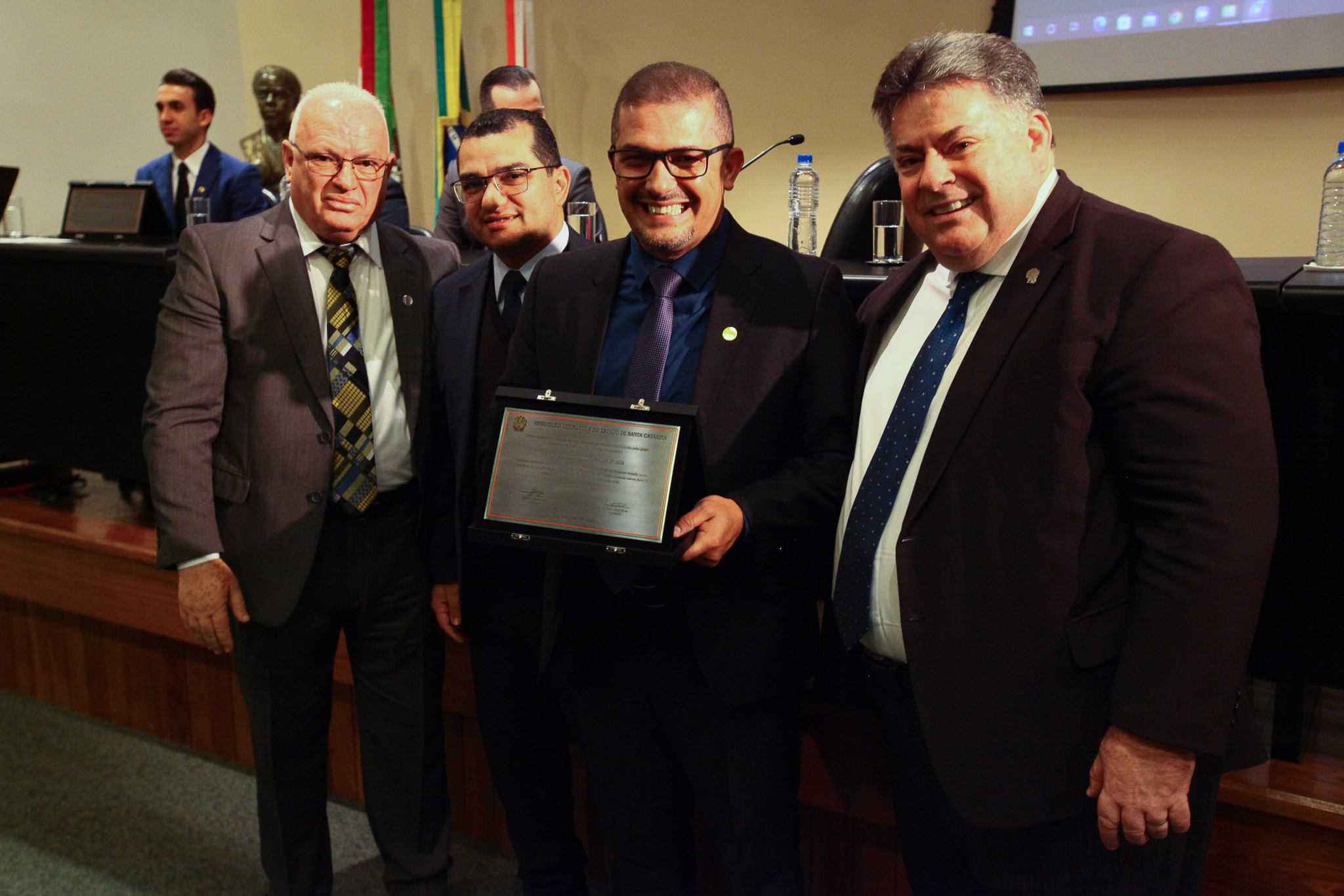 Homenagem em reconhecimento aos trabalhos desenvolvidos pelas Igrejas Evangélicas no Estado de Santa