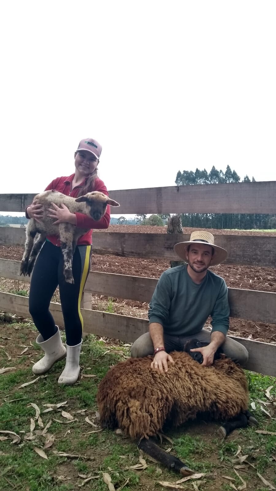 Com o marido Altamir Kubiak na localidade de Rio da Areia de Cima, em Bela Vista do Toldo