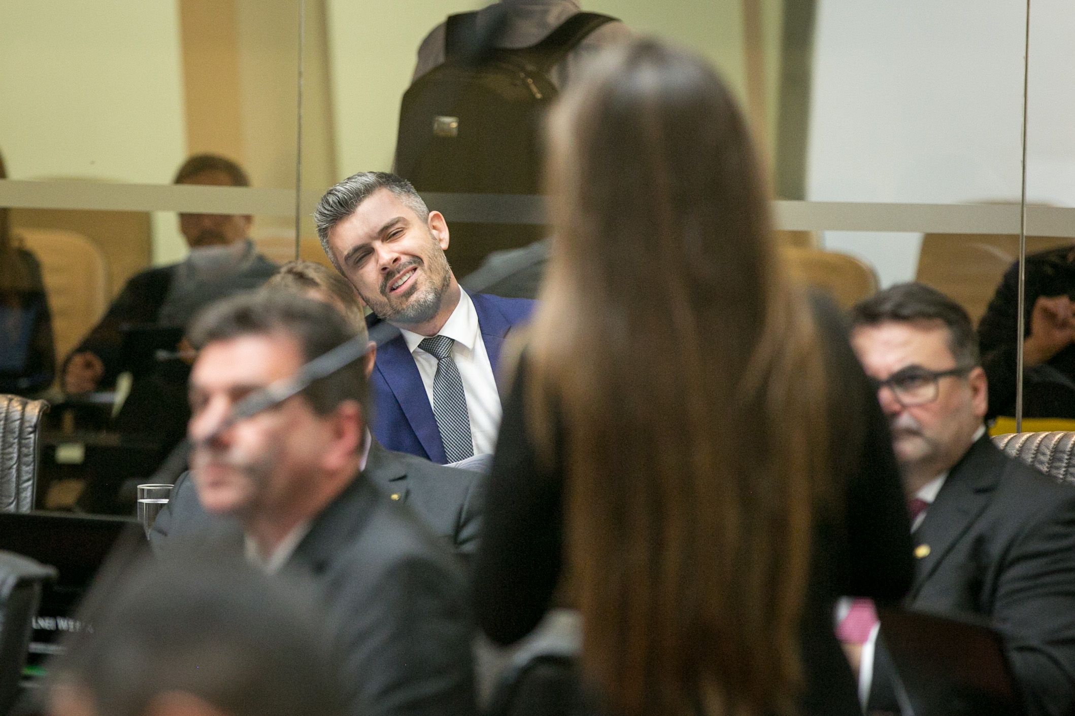 Deputado Bruno Souza (NOVO) e Deputada Paulinha (Podemos)