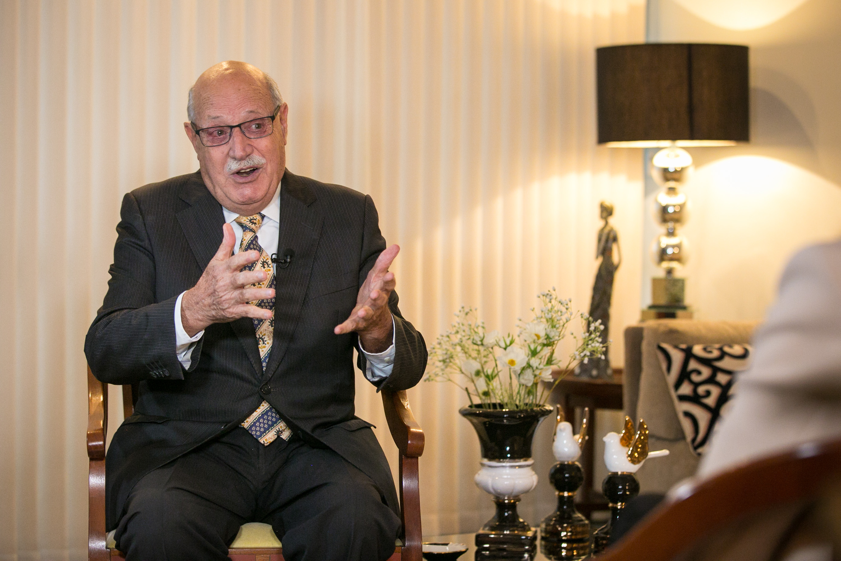 Ex-senador Neuto de Conto