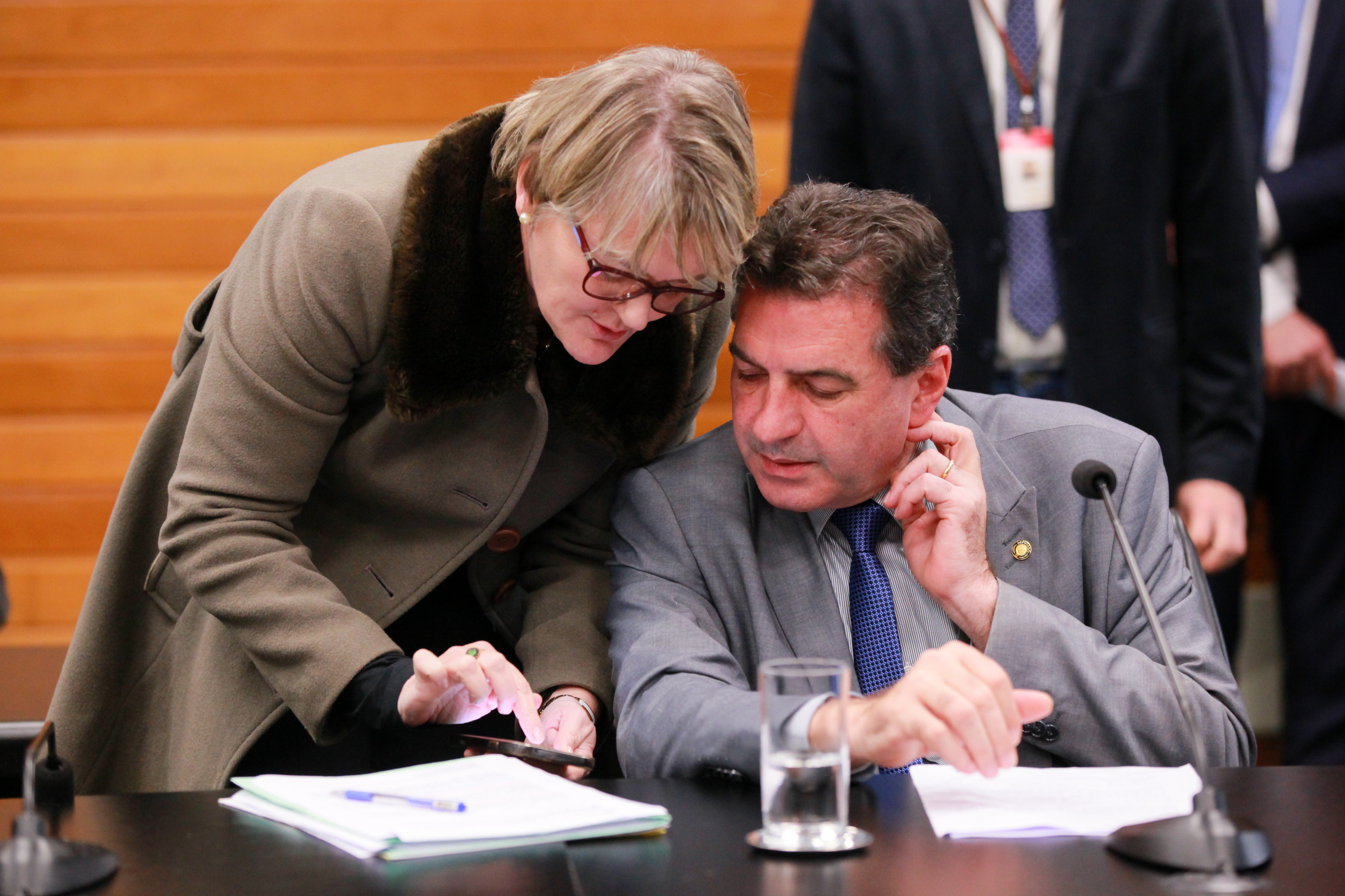 - Deputada Luciane Carminatti (PT) - Deputado Valdir Cobalchini (MDB)
