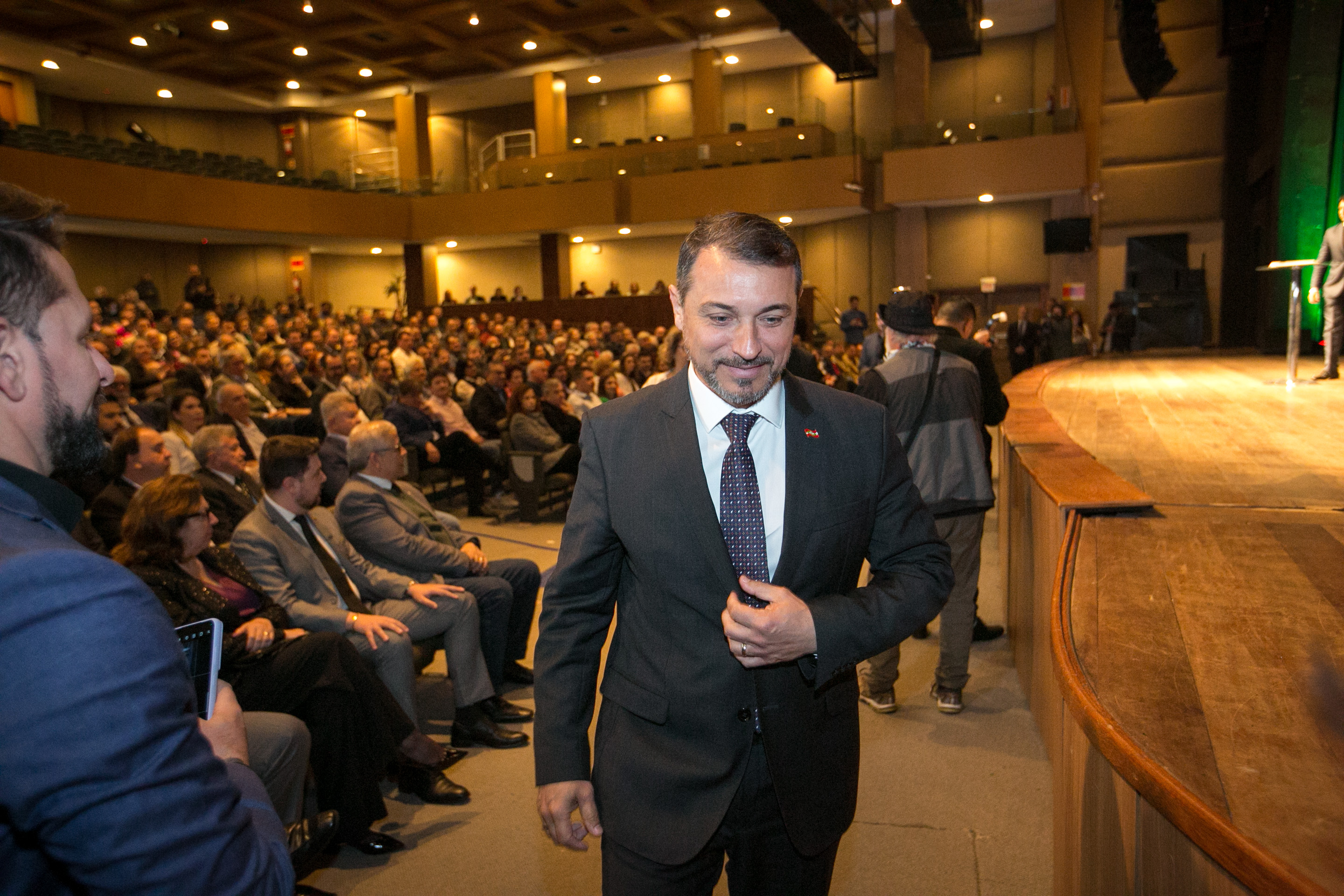 Governador Carlos Moises