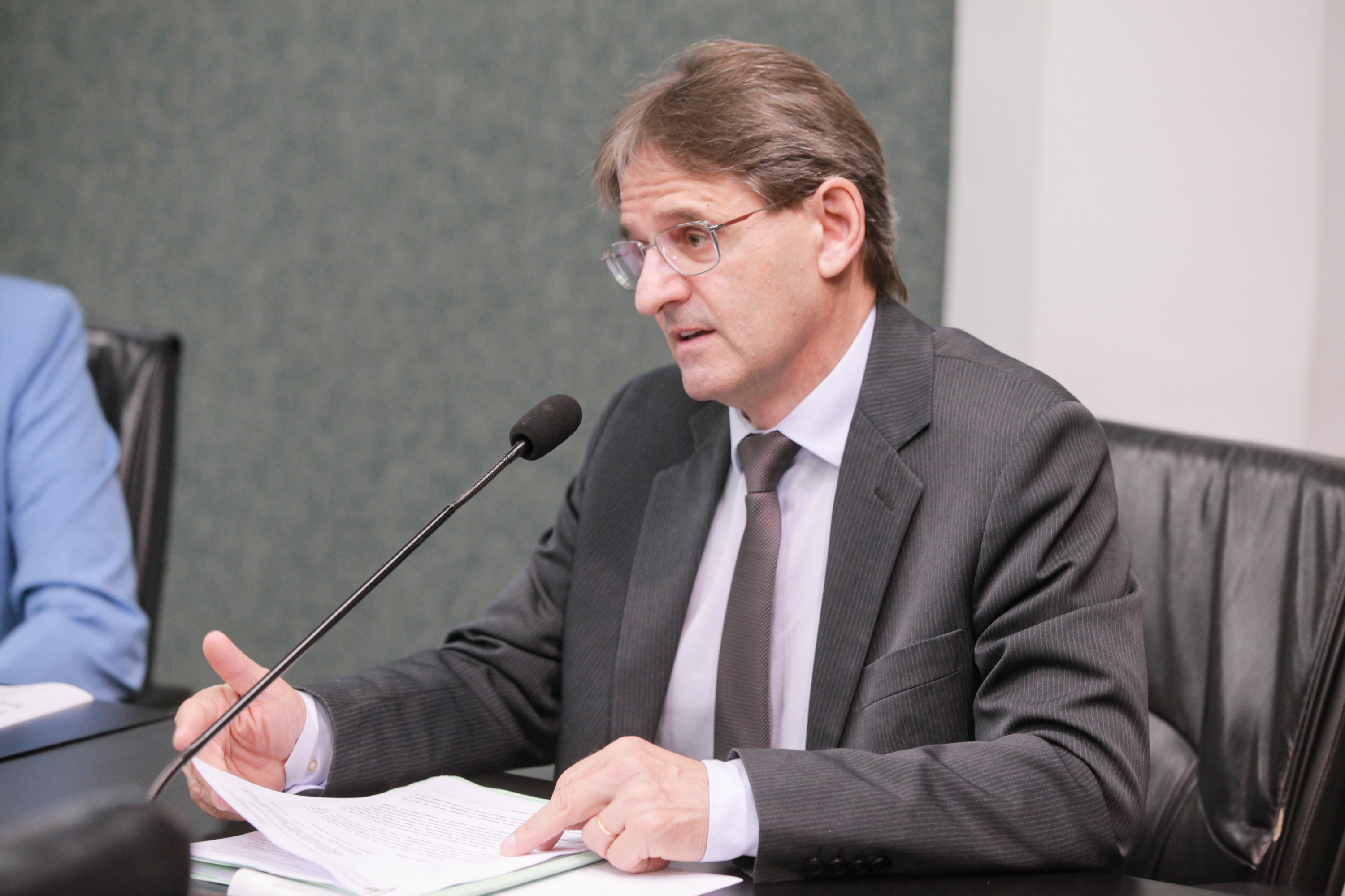- Deputado Neodi Saretta (PT)