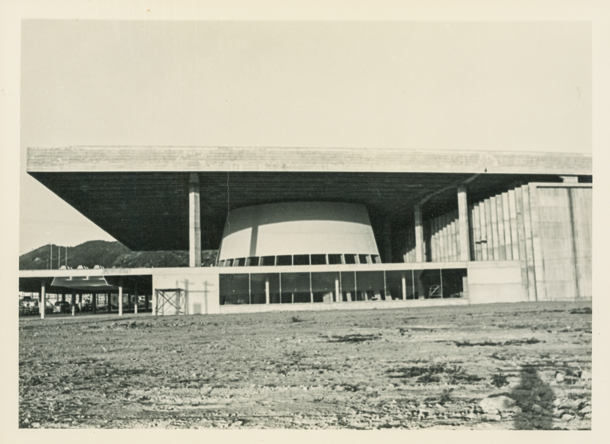 Palácio Barriga Verde concluído, em 1970.