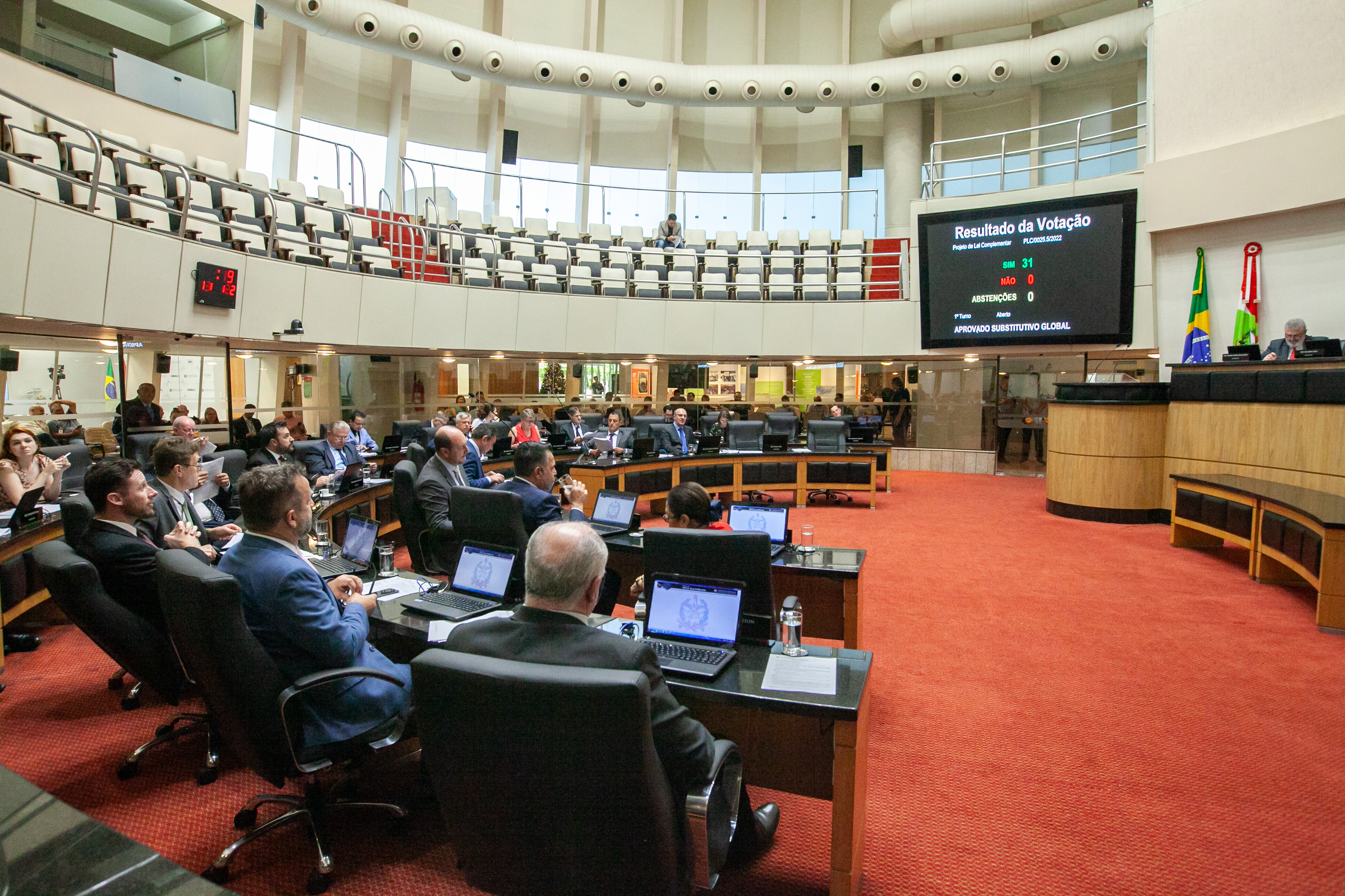 Deputados aprovam seis propostas de origem parlamentar
