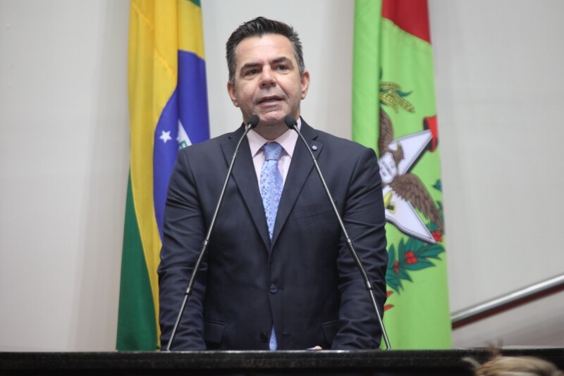 Deputado Luiz Fernando Vampiro.