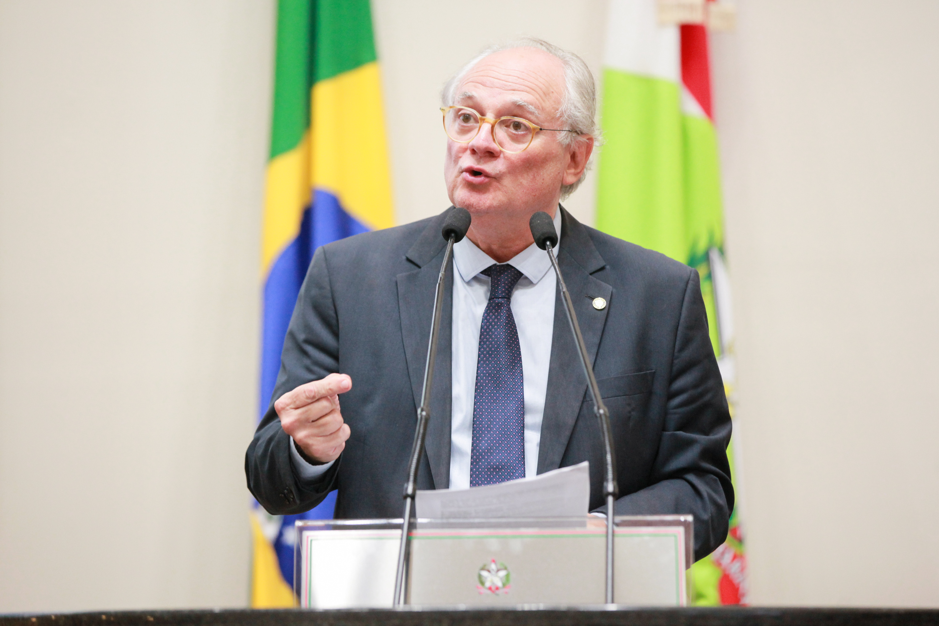 - Deputado Vicente Caropreso (PSDB)