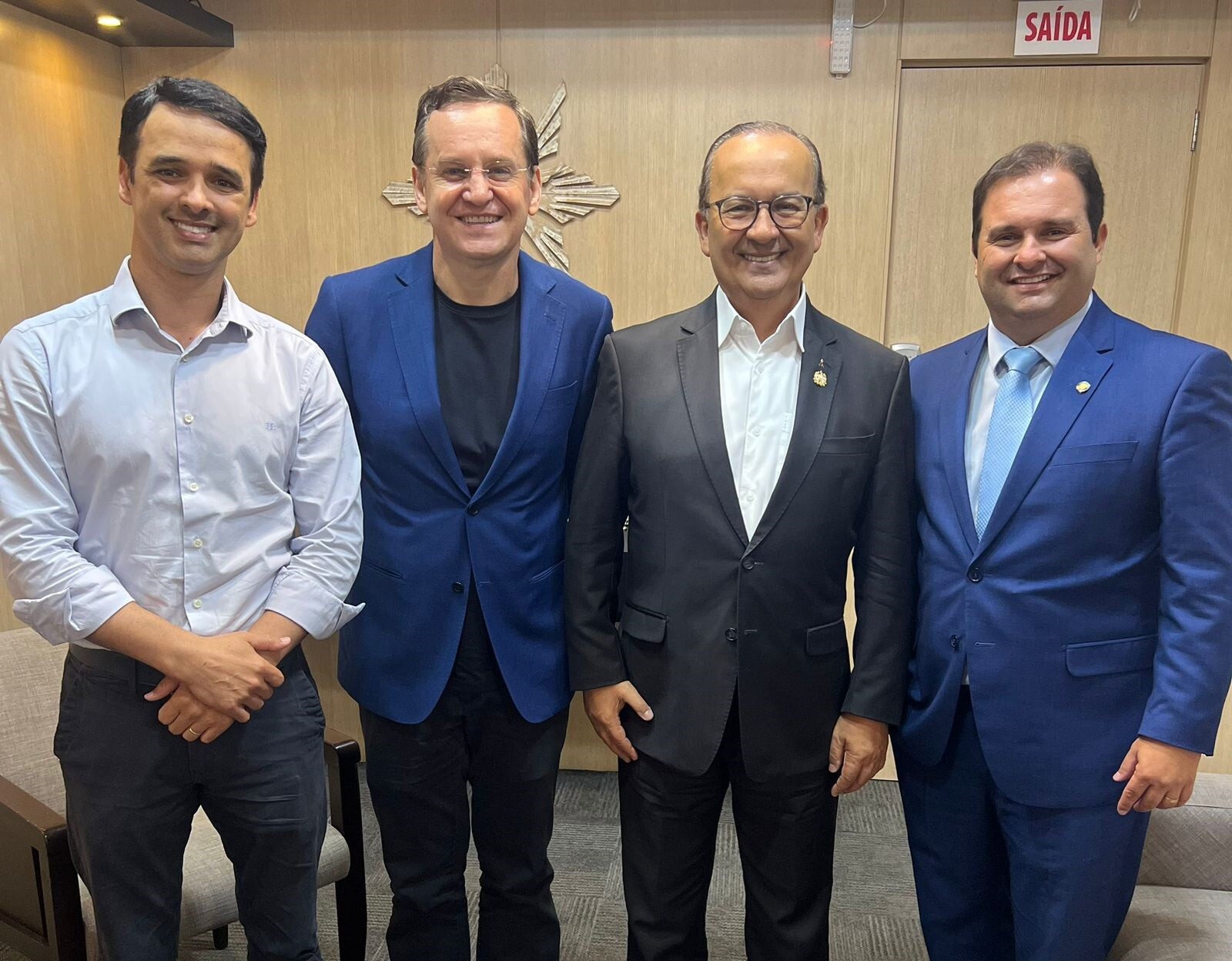Bancada do União Brasil em reunião com o governador Jorginho Mello FOTO: Ascom deputado Jair Miotto