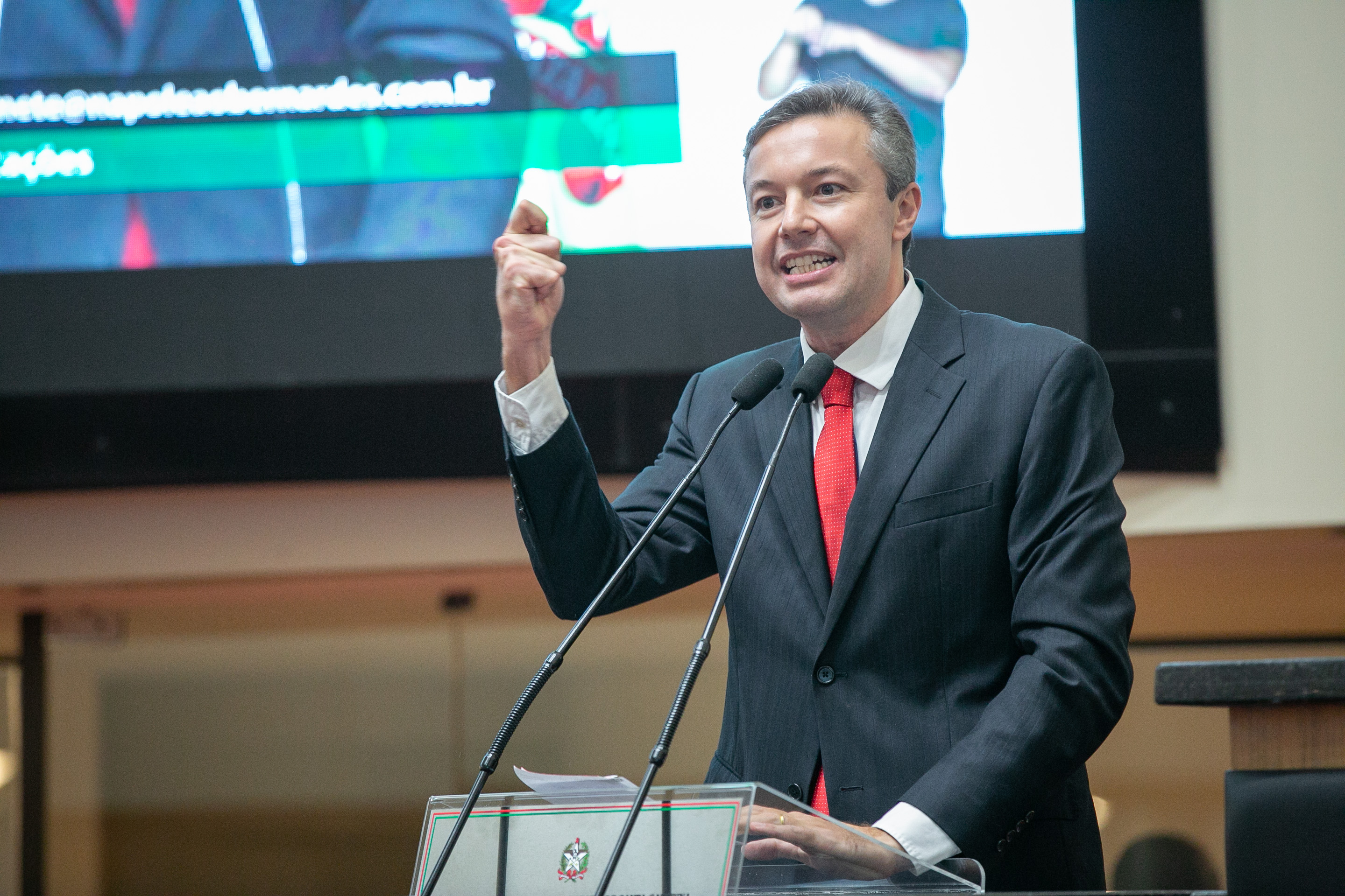 Deputado Napoleão Bernardes (PSD)