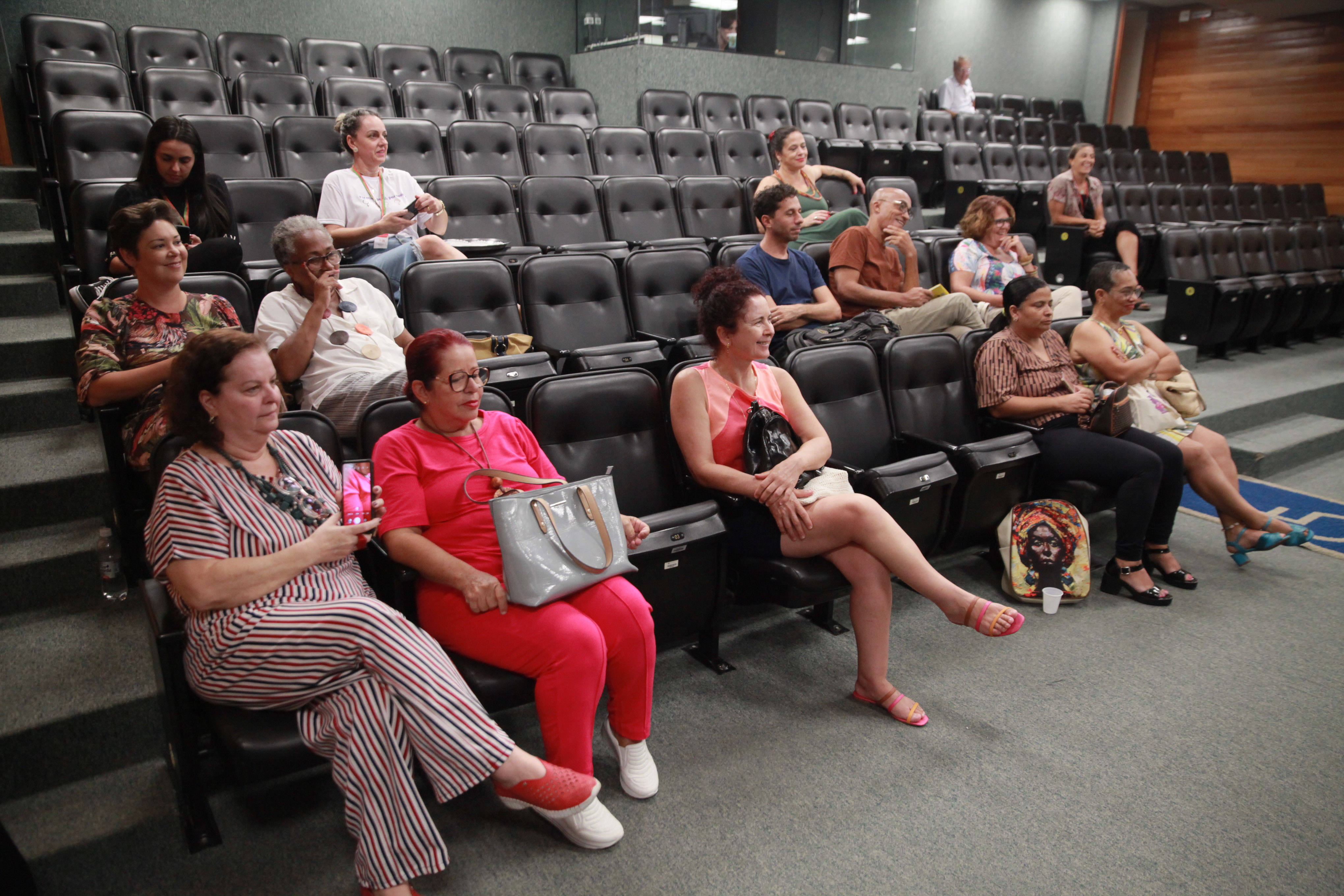 Roda de Conversa com Autoras Negras da Editora Cruz e Souza