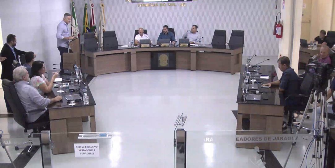 Deputado Matheus Cadorin na Câmara de Vereadores de Jaraguá do Sul