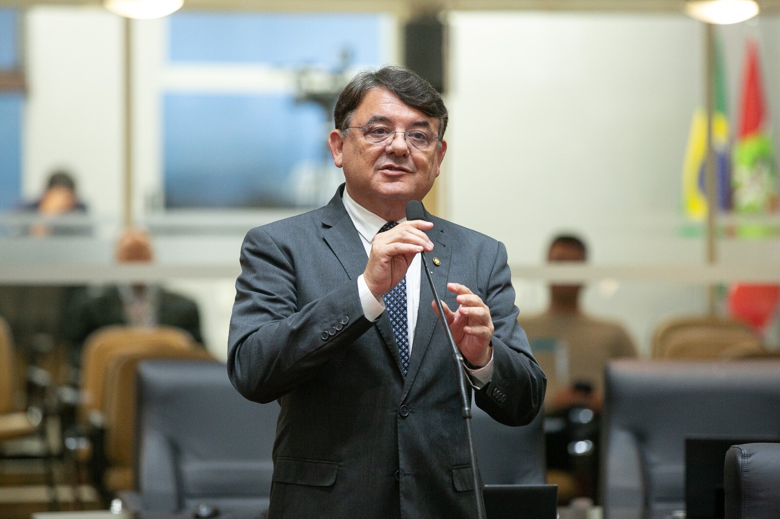 Deputado Maurício Peixer