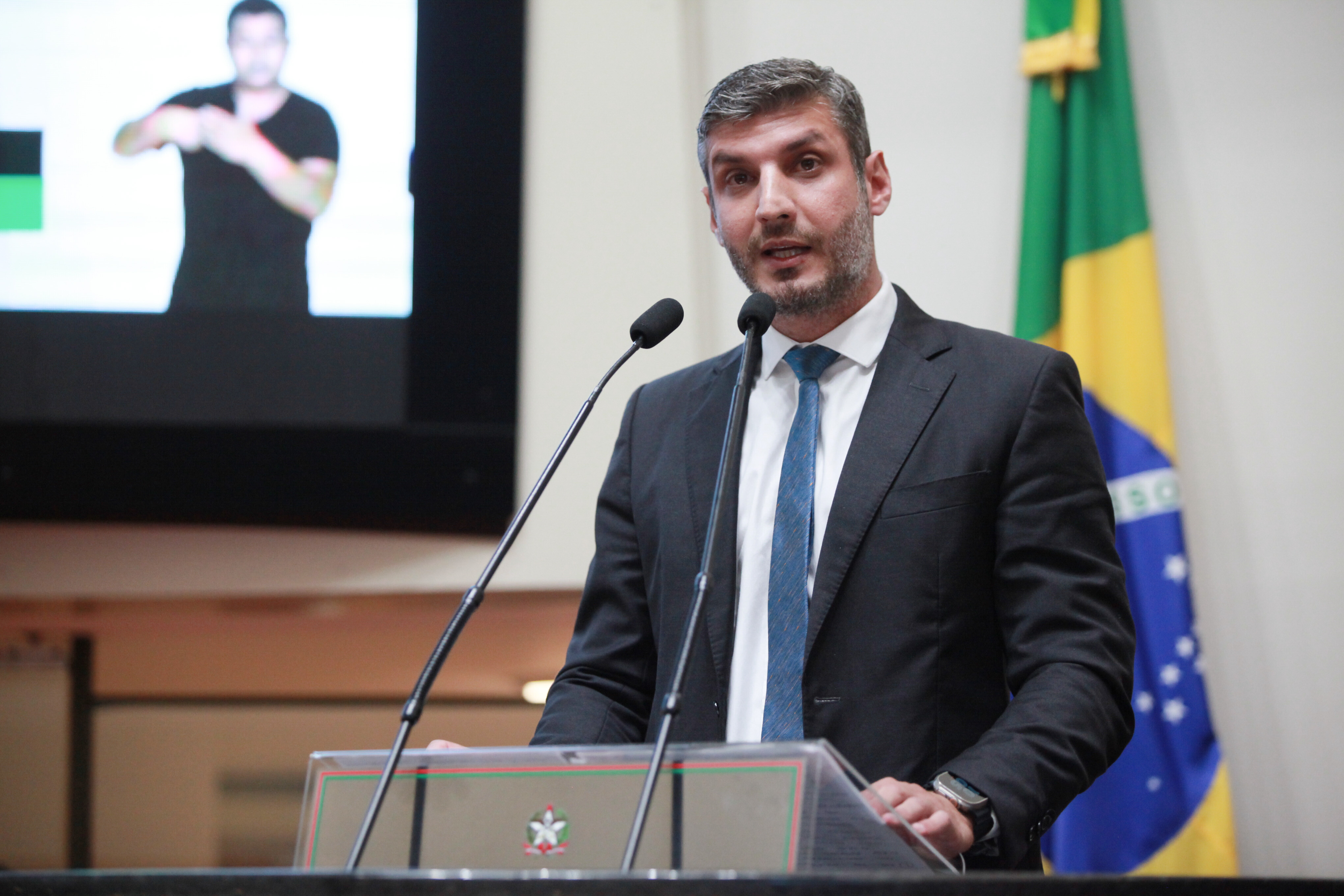 O assunto foi abordado pelo médico coloproctologista, Guilherme Buchen.