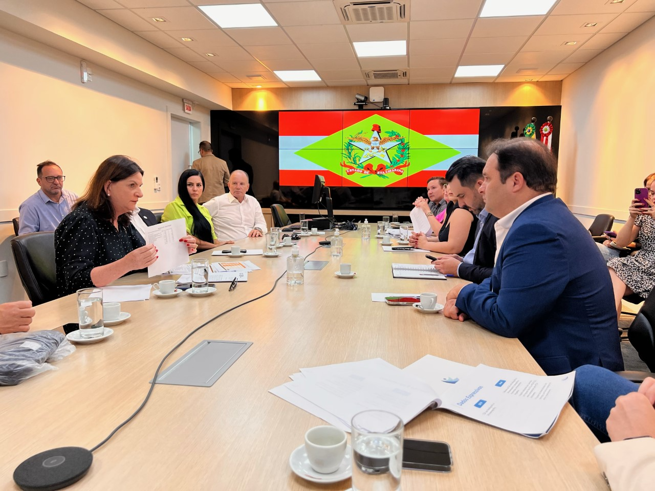 Deputado Sérgio Guimarães participou de reunião entre diretoria e governo do Estado. FOTO: Assessoria de Imprensa