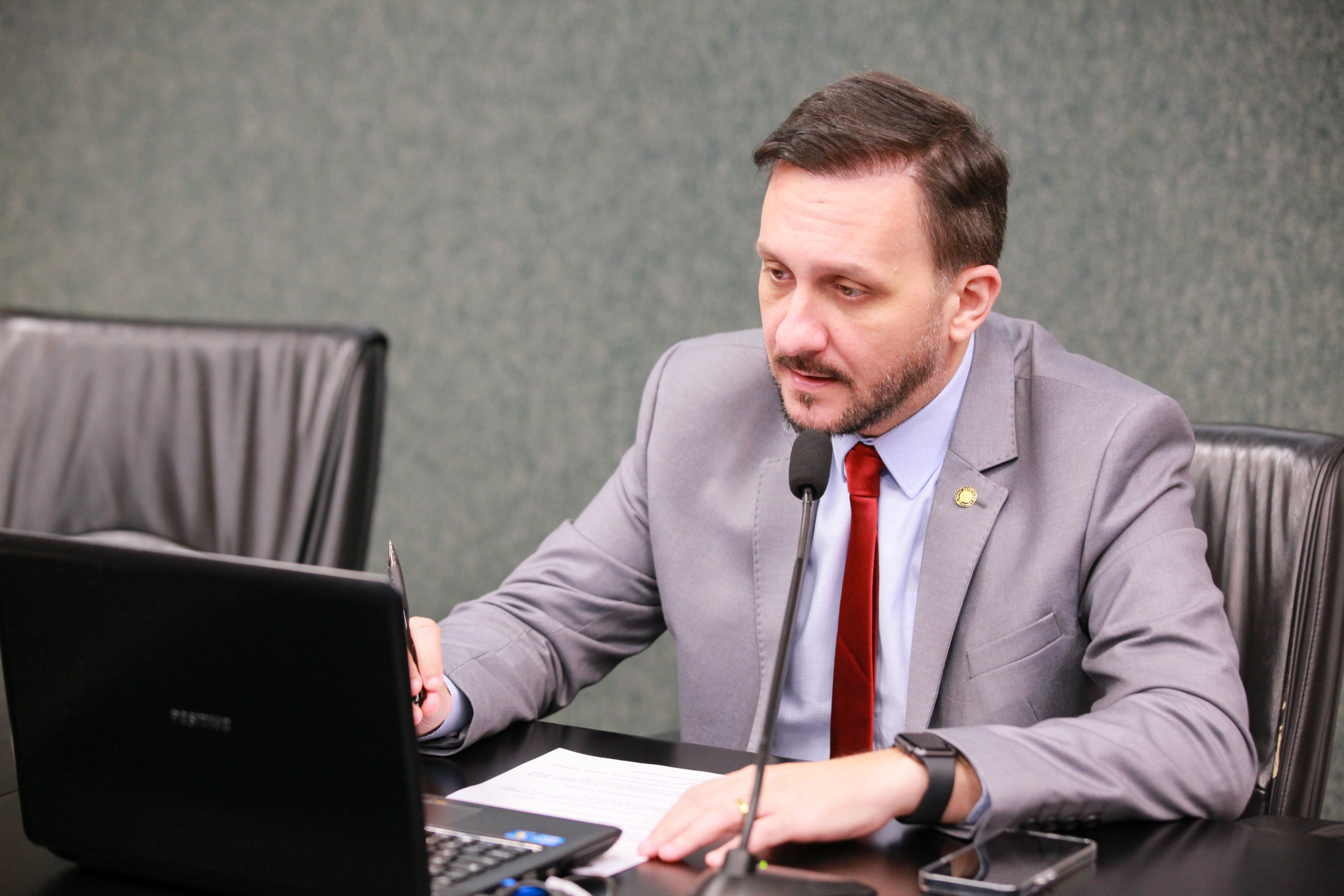 - Deputado Pepê Collaço (PP)