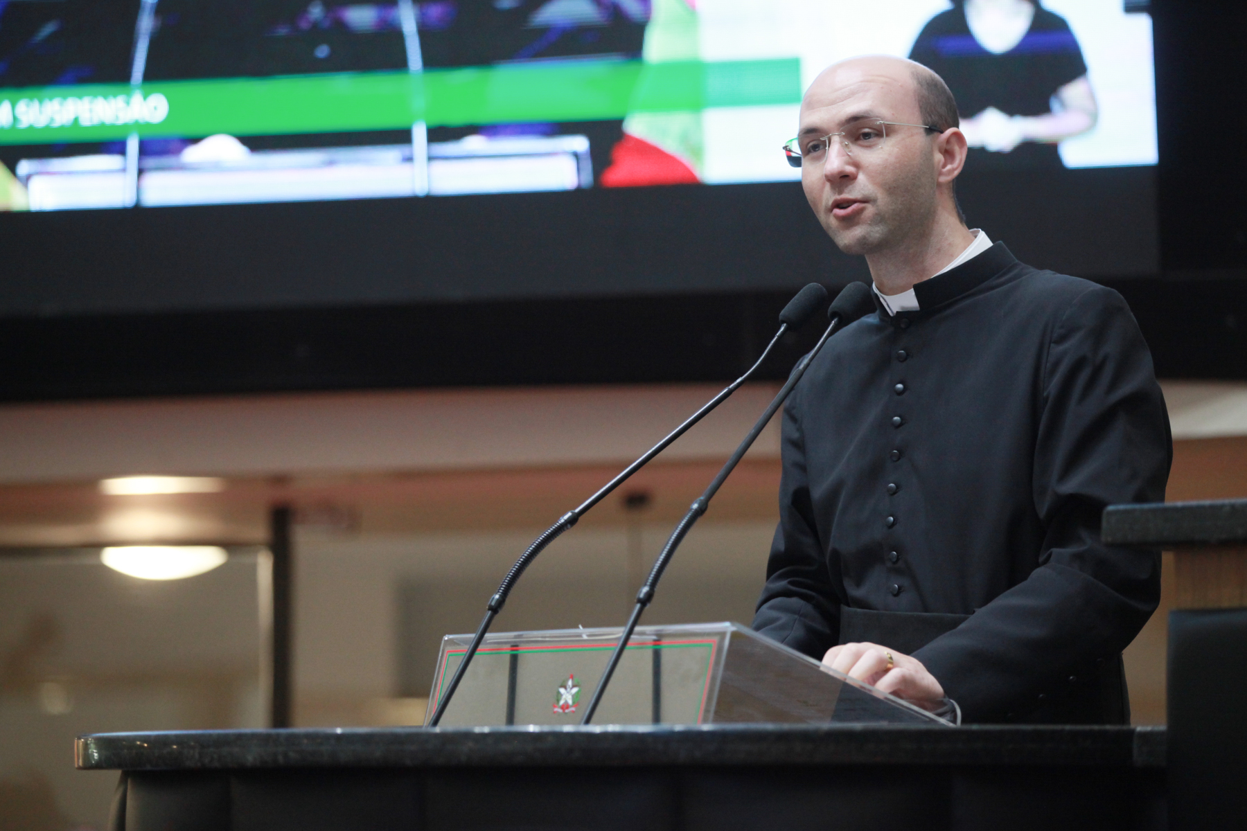 Padre Maxsuel da Rosa