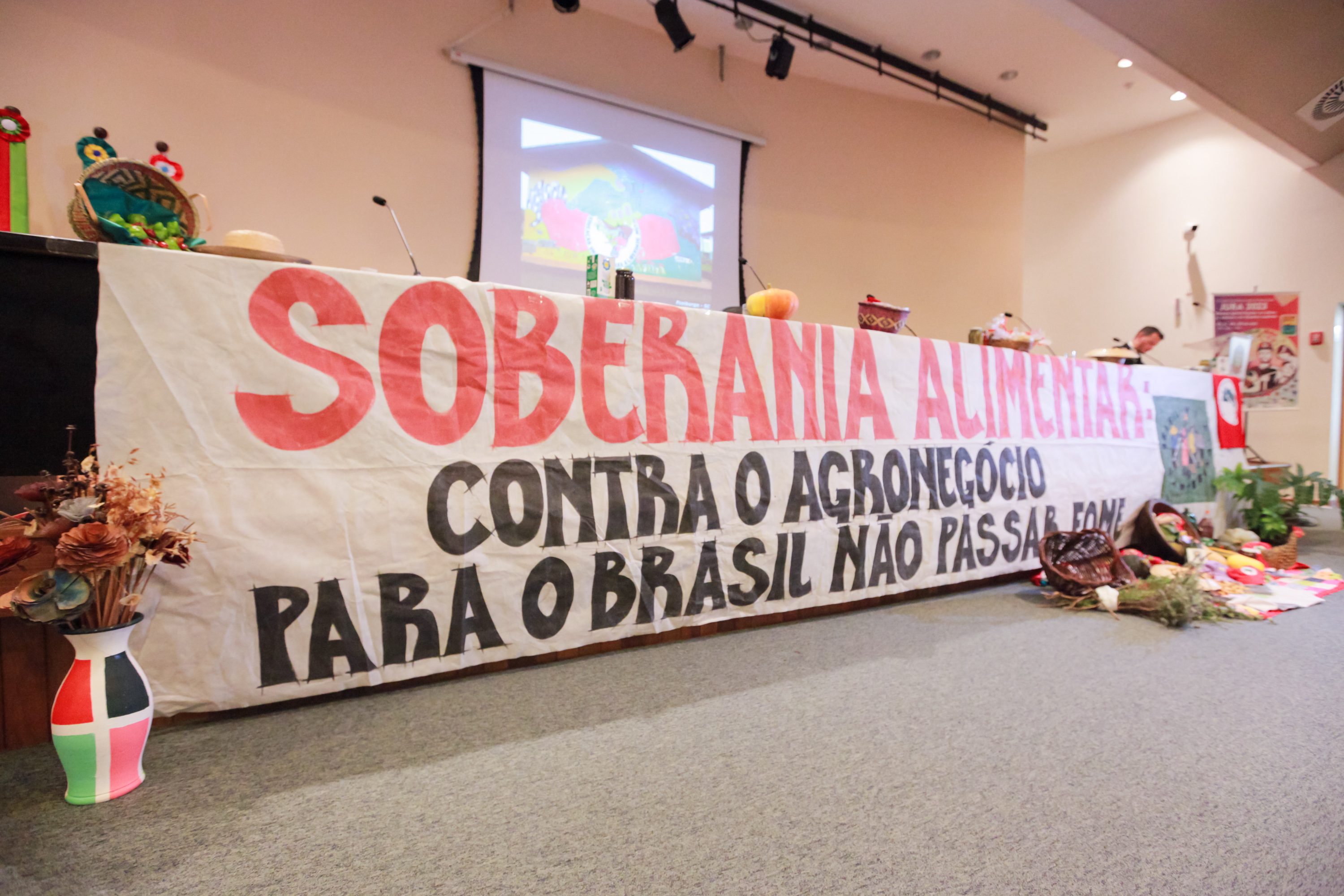 - Jornada Universitária pela Reforma Agrária