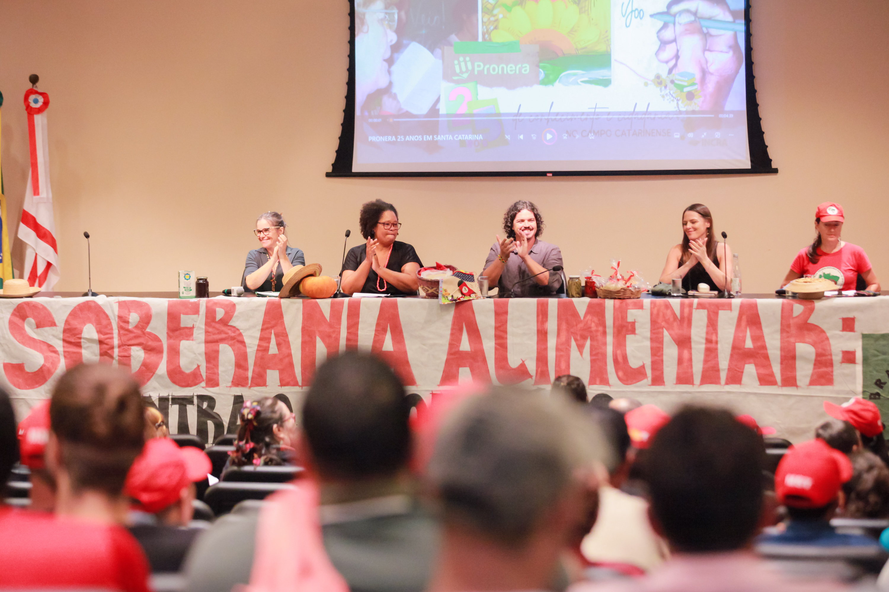 - Jornada Universitária pela Reforma Agrária