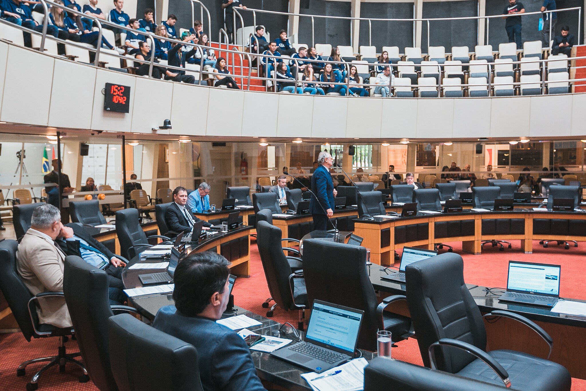 Caos da SC-283 volta ao debate e deputados cobram retomada das obras