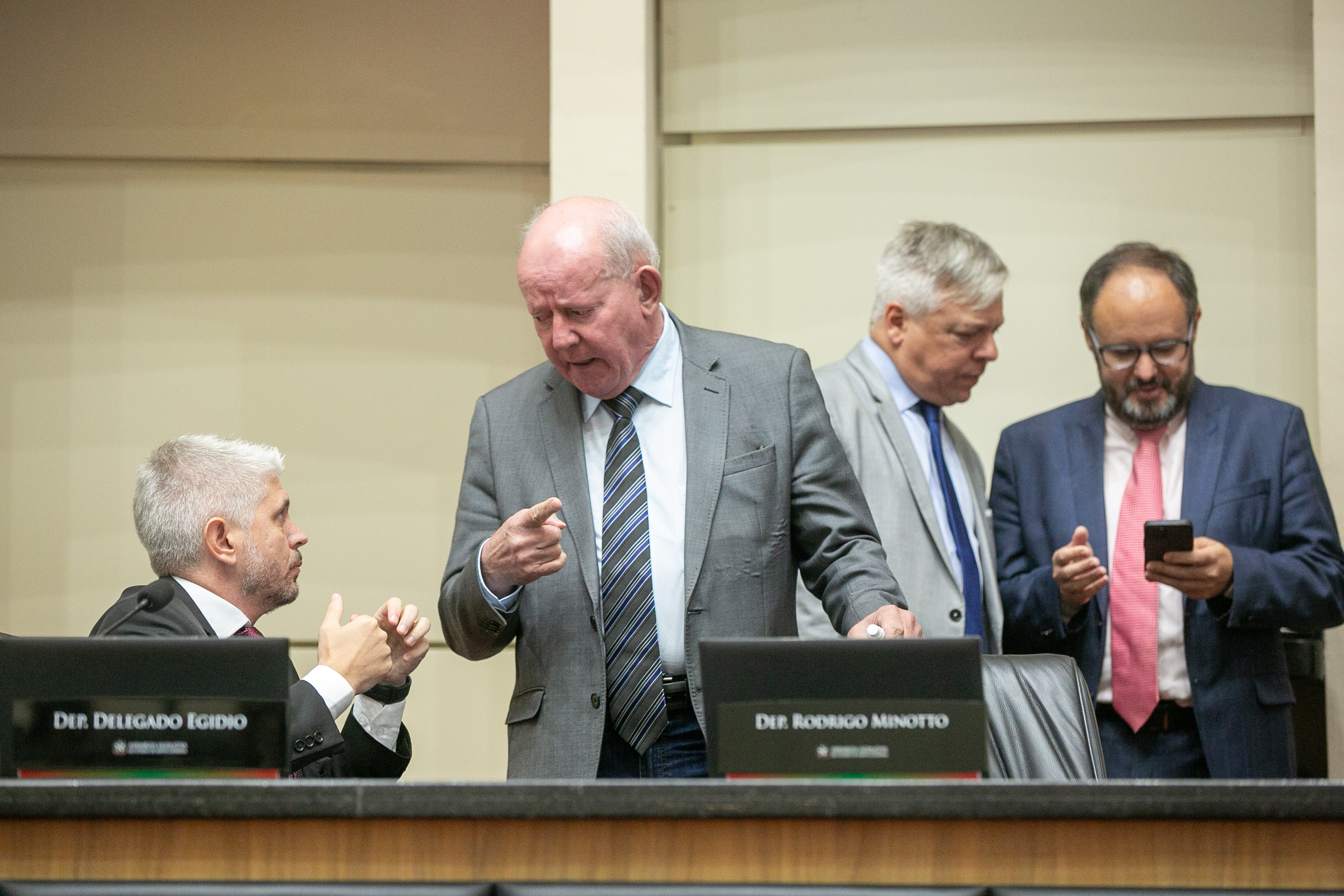 Deputado Delegado Egídio Ferrari (PL) e Deputado Marcos Vieira (PSDB)