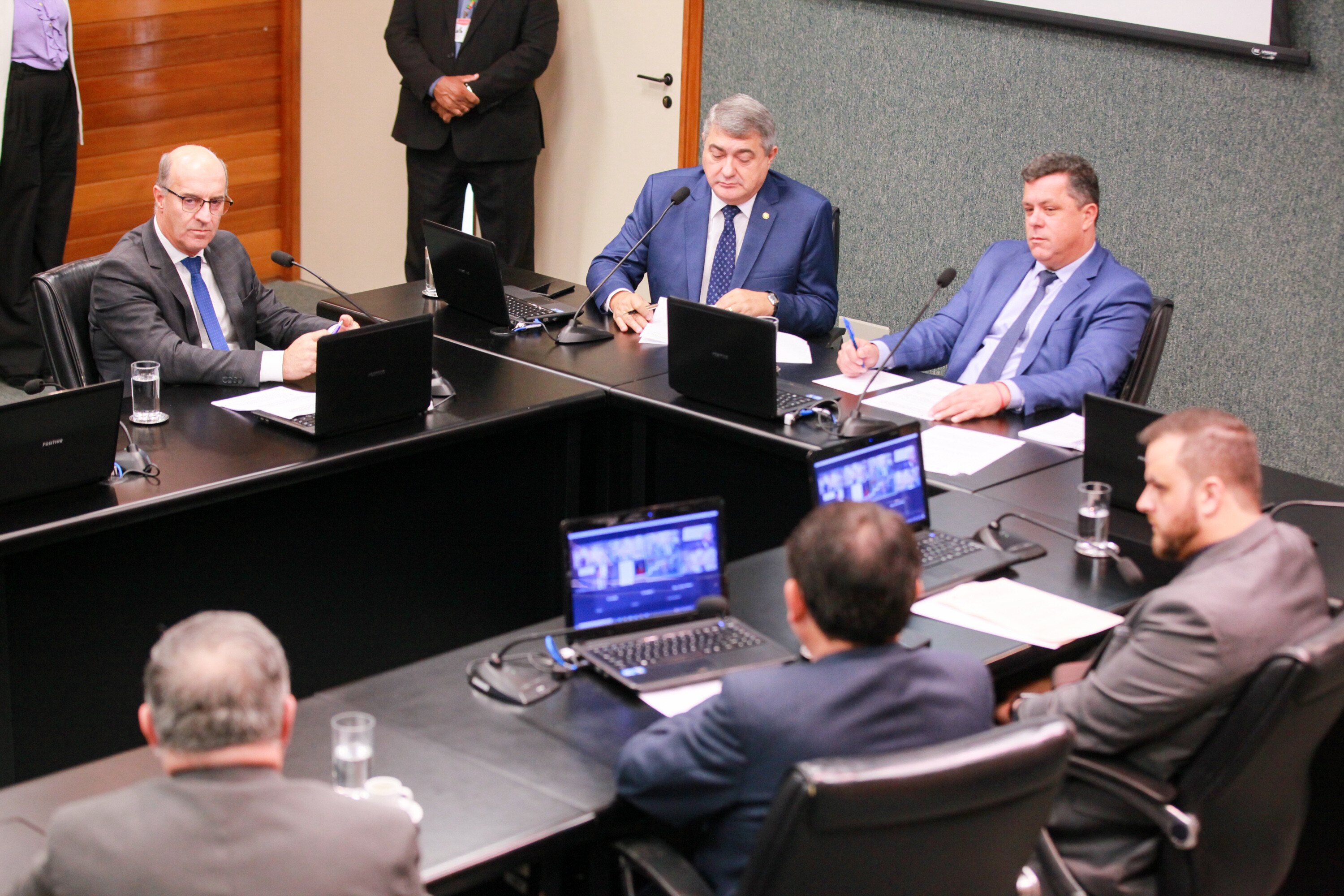Avança PEC que atribuiu ao defensor público-geral proposição de ADI