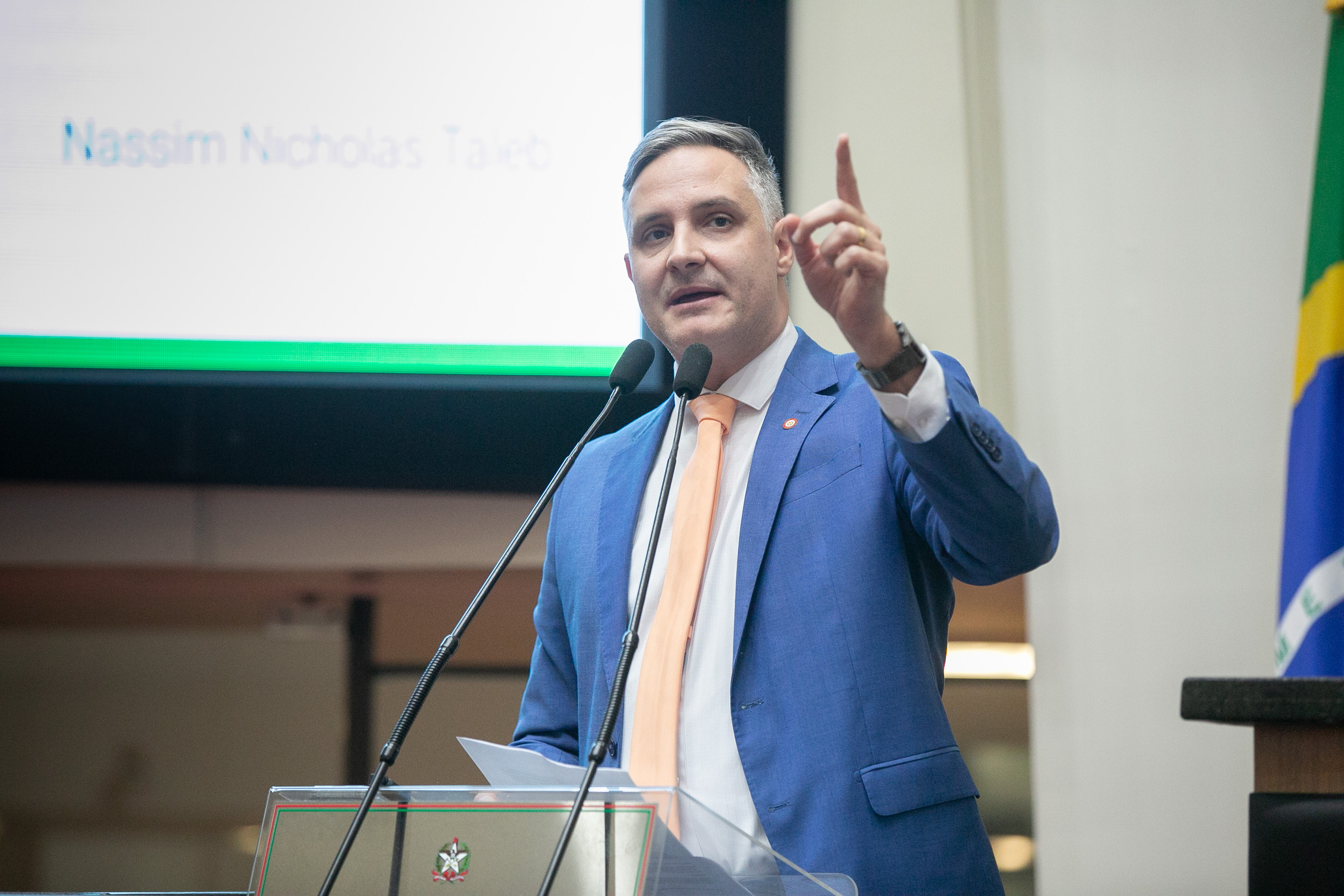 Deputado Matheus Cadorin (NOVO)