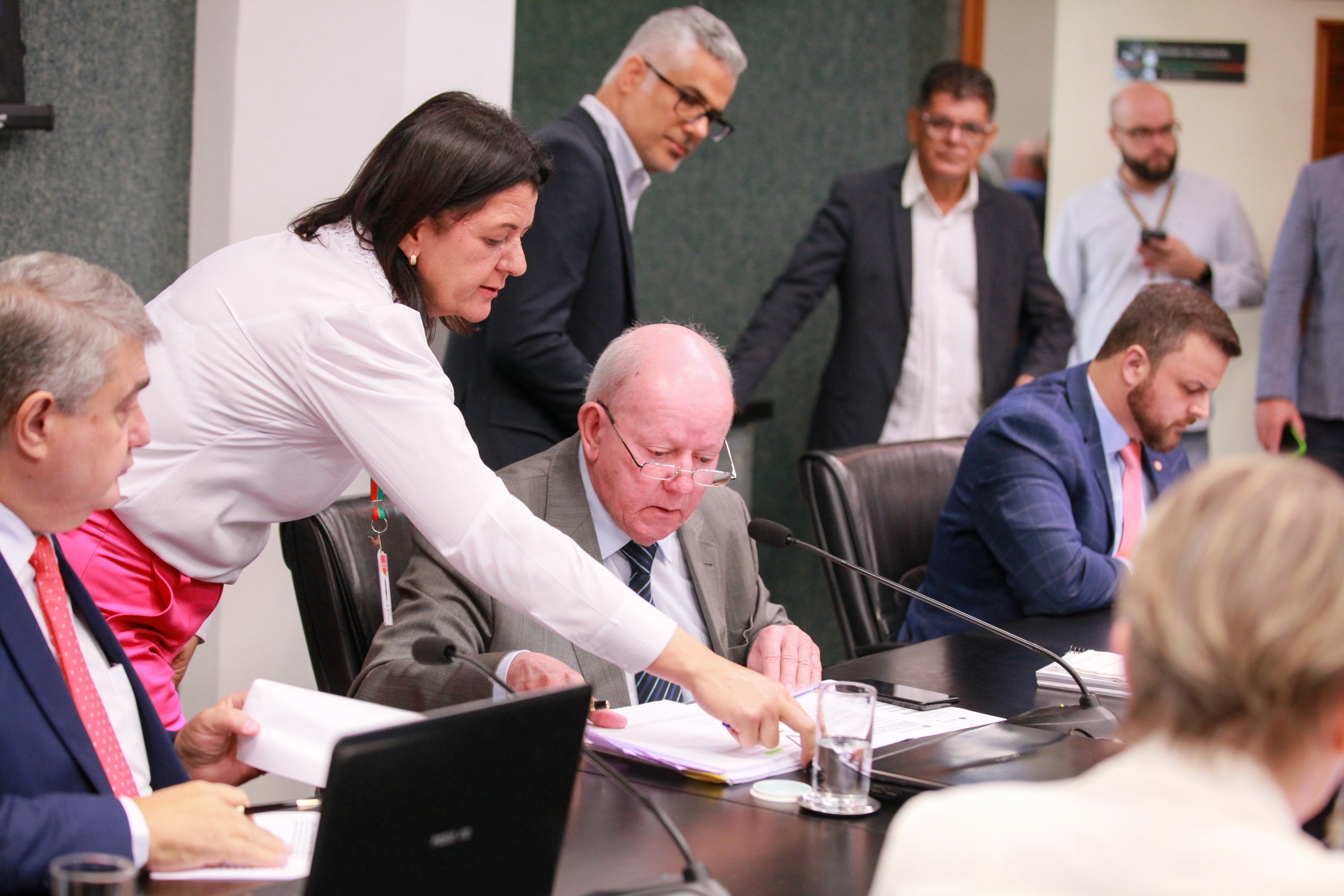 - Deputado Marcos Vieira (PSDB)