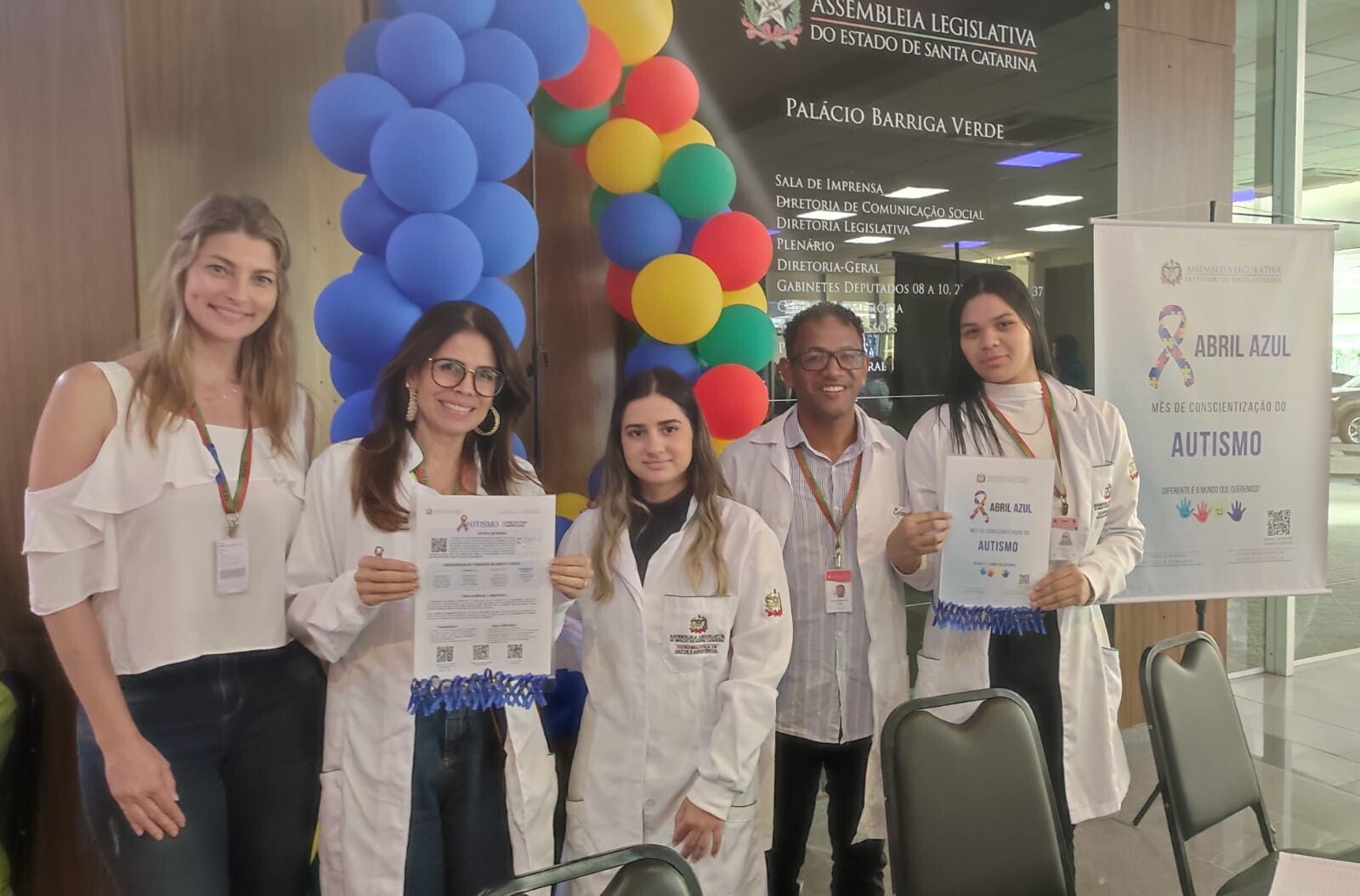 Ação da Coordenadoria de Saúde da Alesc celebra o “Abril Azul – Mês de Conscientização do Autismo FOTO: Ascom deputado Jair Miotto