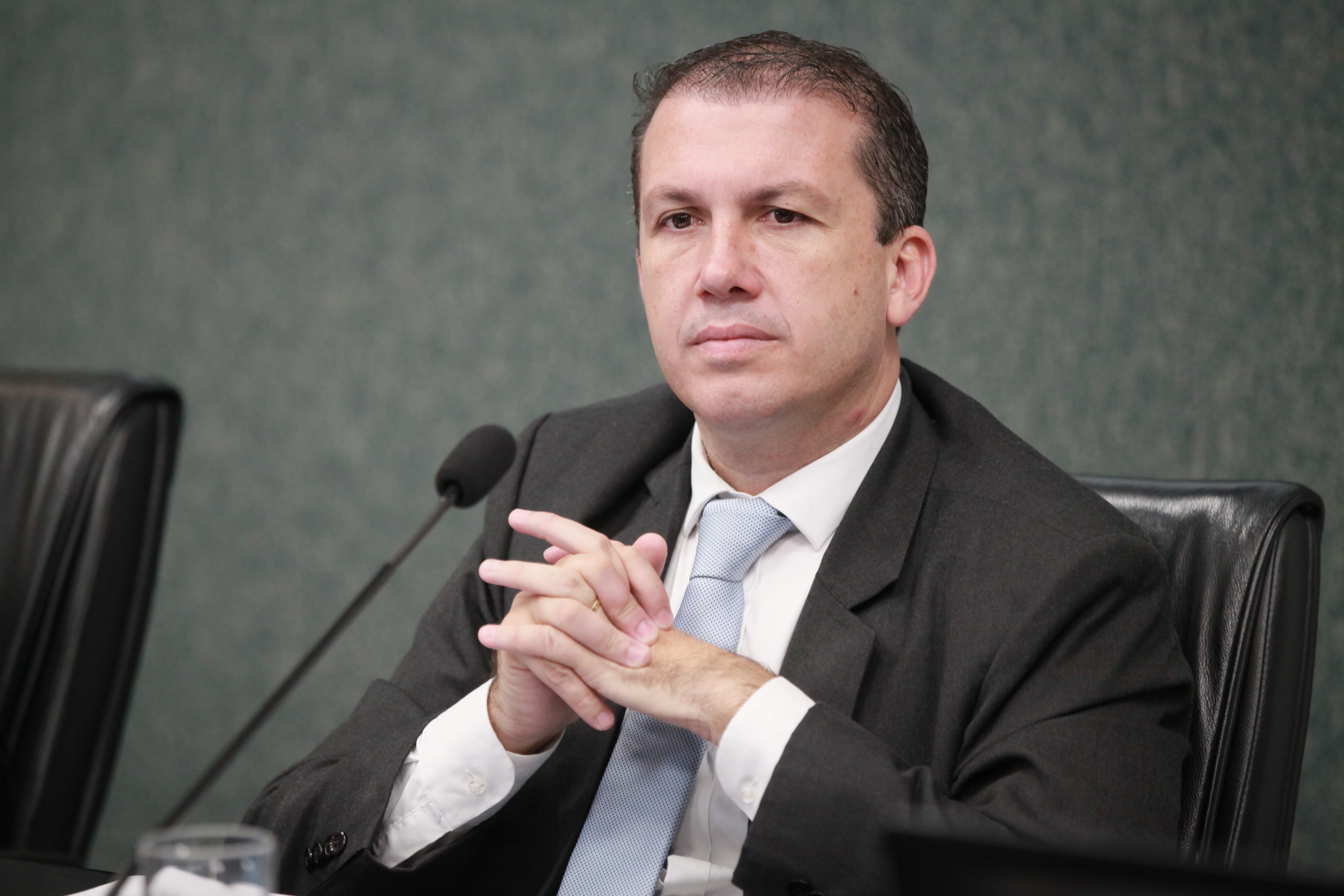 O deputado Camilo Martins coordena a frente que fará a visita técnica à obra, na manhã de quinta-feira (27)