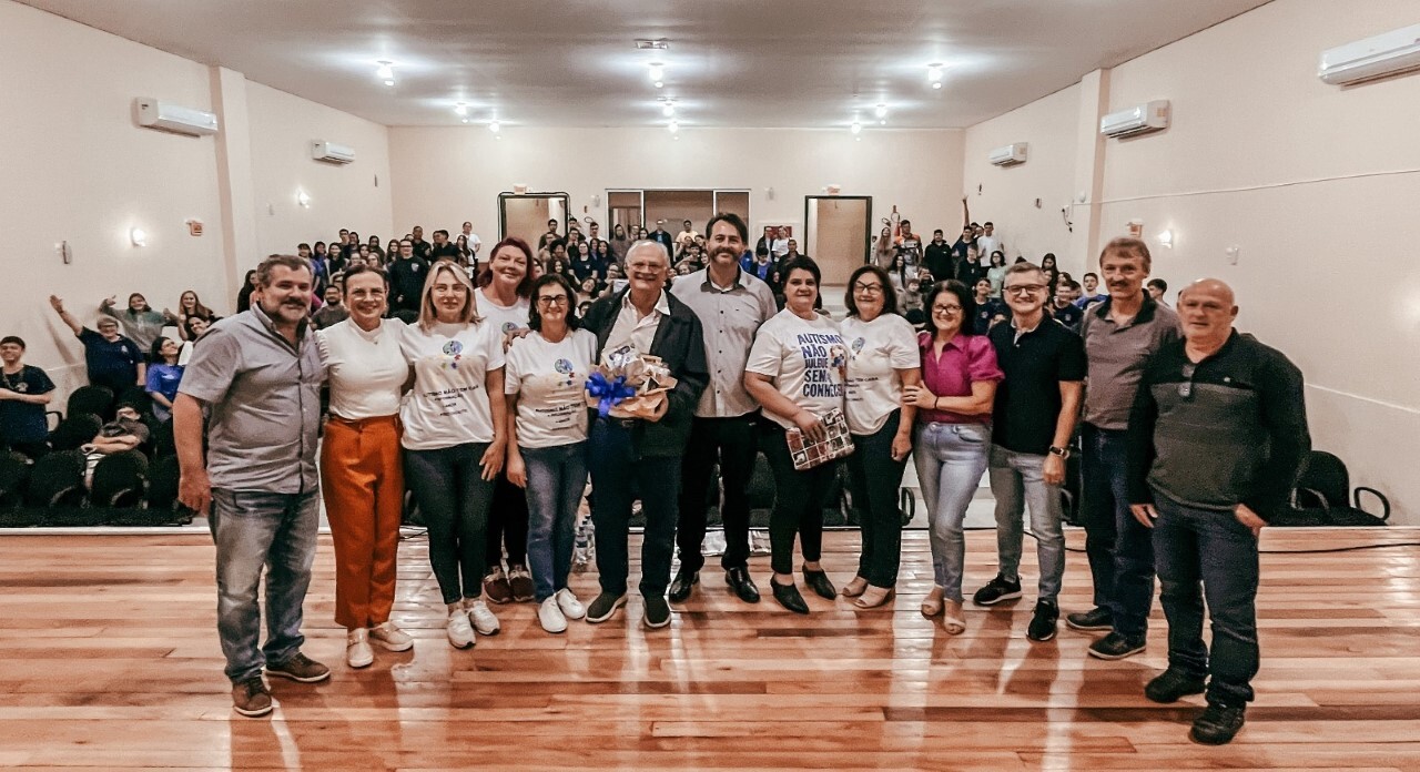Deputado Dr. Vicente em Rio dos Cedros