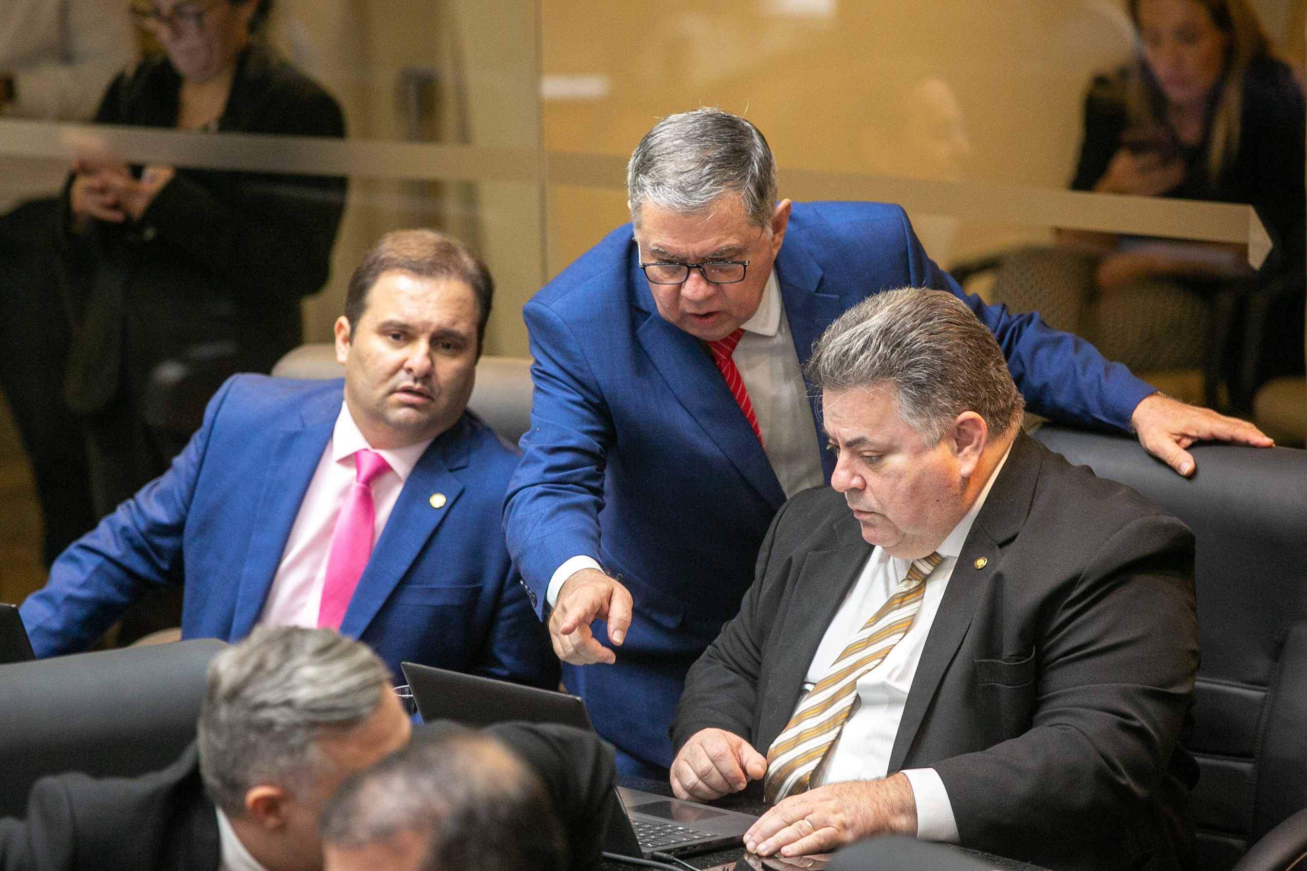 Deputado Repórter Sérgio Guimarães (União), Deputado Mário Motta (PSD) e 
Deputado Sergio Motta (Republicanos)