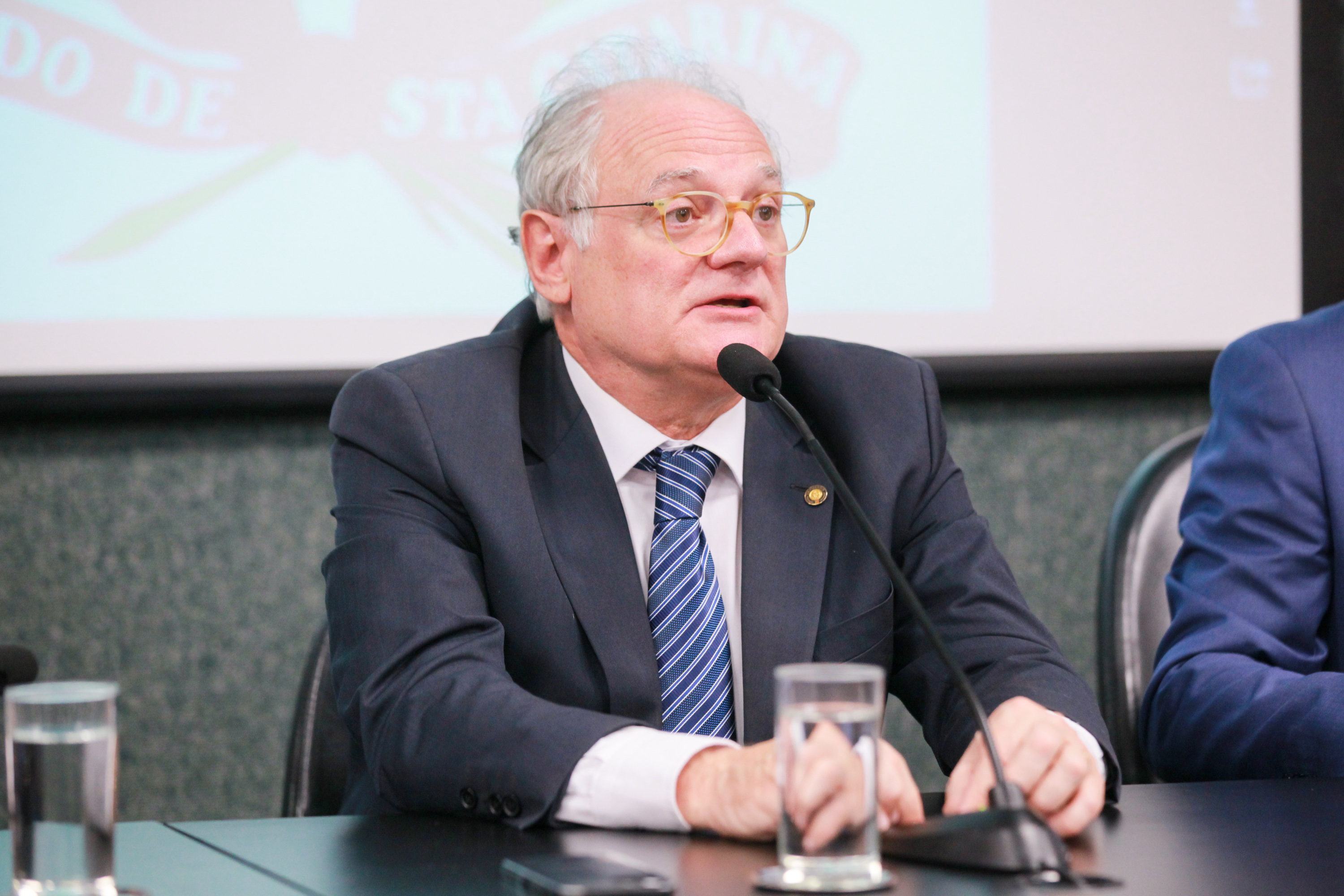 - Deputado Vicente Caropreso (PSDB)