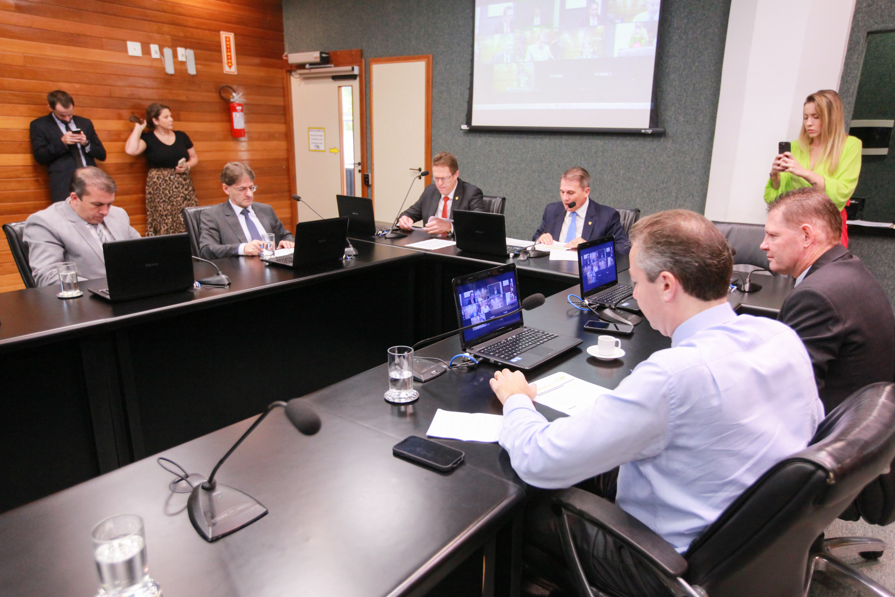 - Comissão de Agricultura e Politica Rural