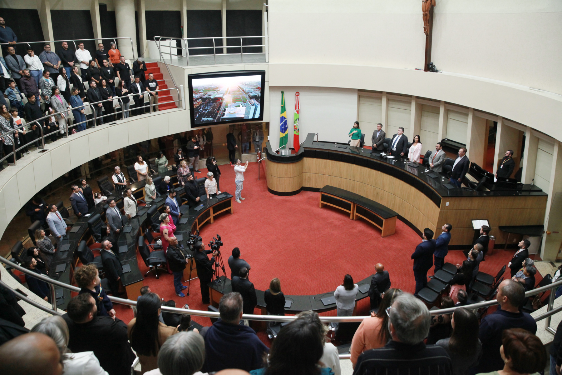 Sessão Especial em homenagem aos 35 anos do Ministério da Palavra Viva Church