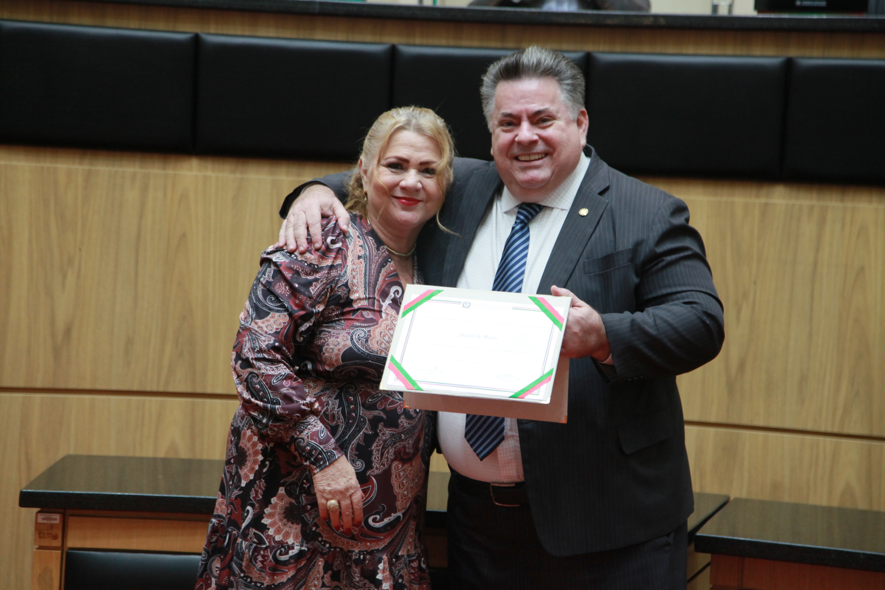 Sessão Especial em homenagem aos 35 anos do Ministério da Palavra Viva Church