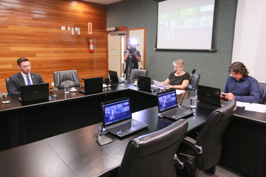 Aviso de pauta: Audiência vai debater reestruturação do ensino médio