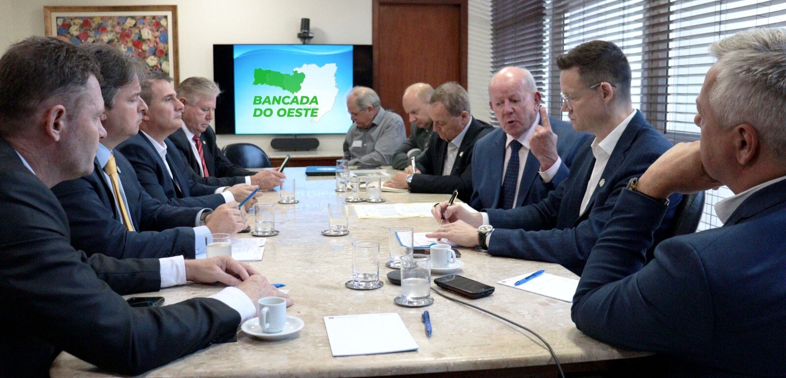 Reunião ocorreu na manhã desta quarta-feira (10), na Alesc. FOTO: Divulgação